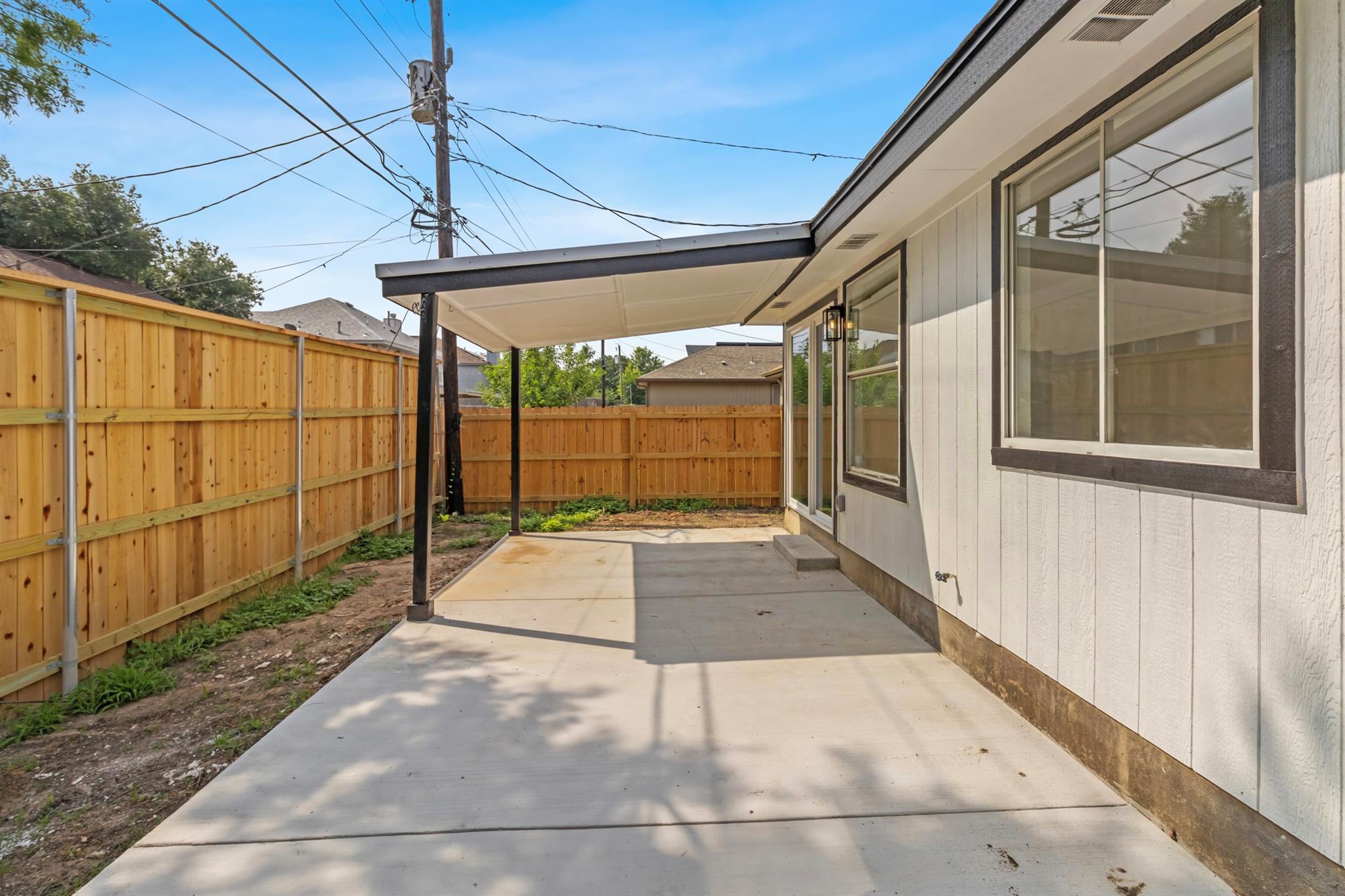 1701 SOUTHWESTERN Trl, Round Rock, TX 78664