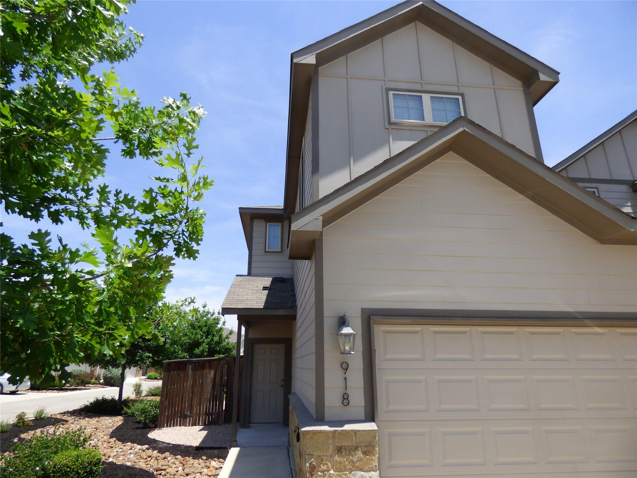 918 Crystal Brook Cv, New Braunfels, TX 78130