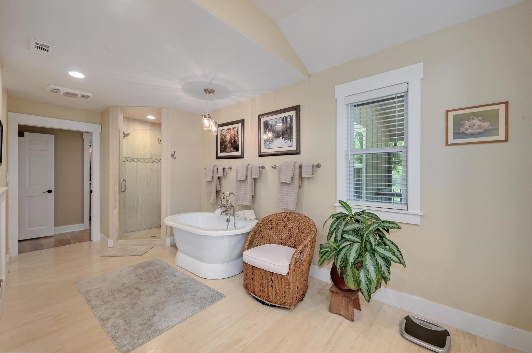 1020 River Rd, Wimberley, TX 78676