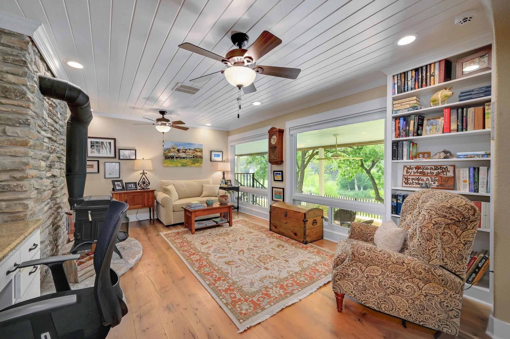 1020 River Rd, Wimberley, TX 78676