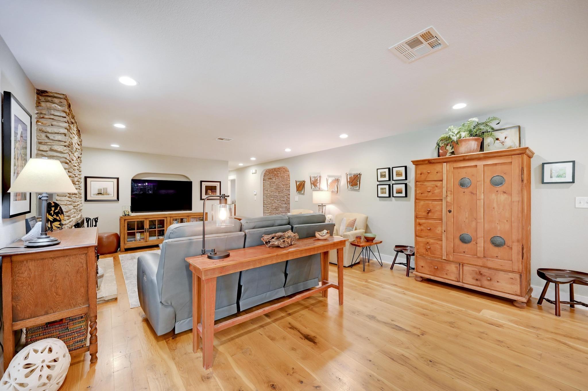 1020 River Rd, Wimberley, TX 78676