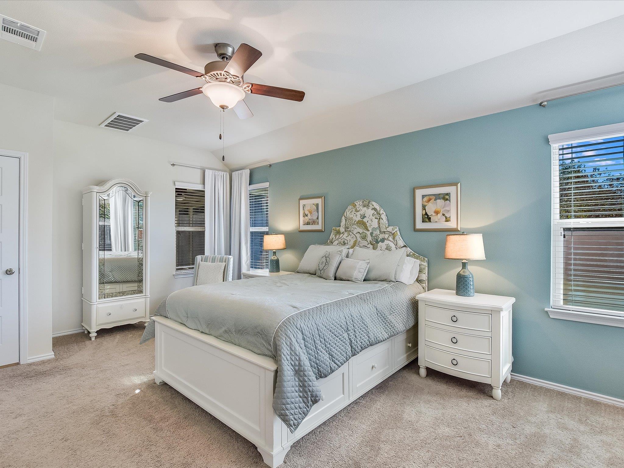 314 Leather Oak Loop, San Marcos, TX 78666