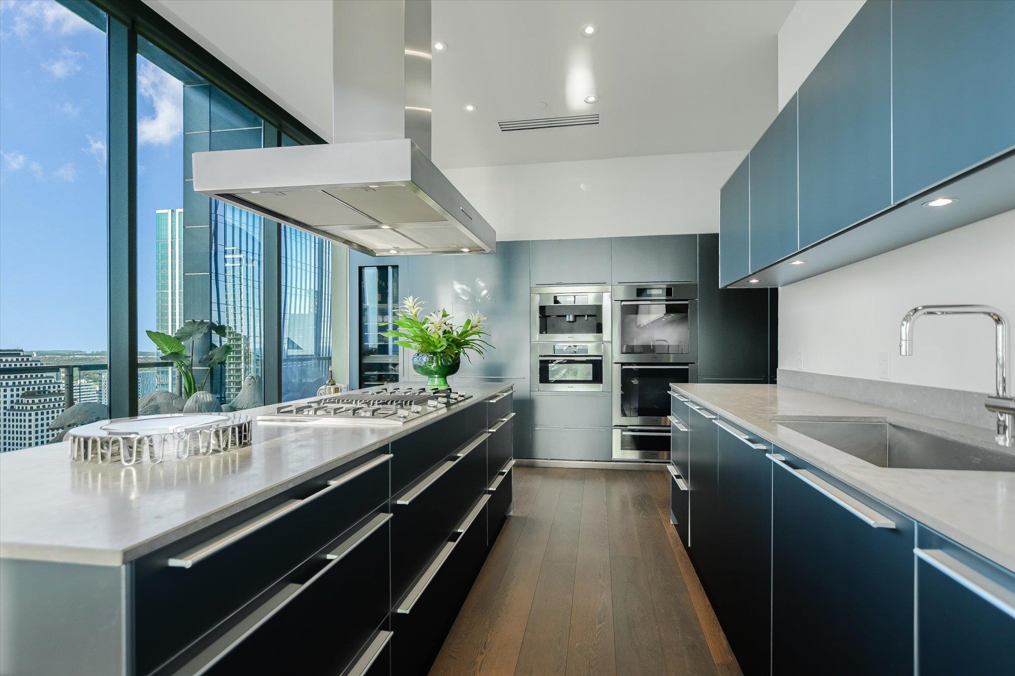 210 Lavaca St # 3603, Austin, TX 78701