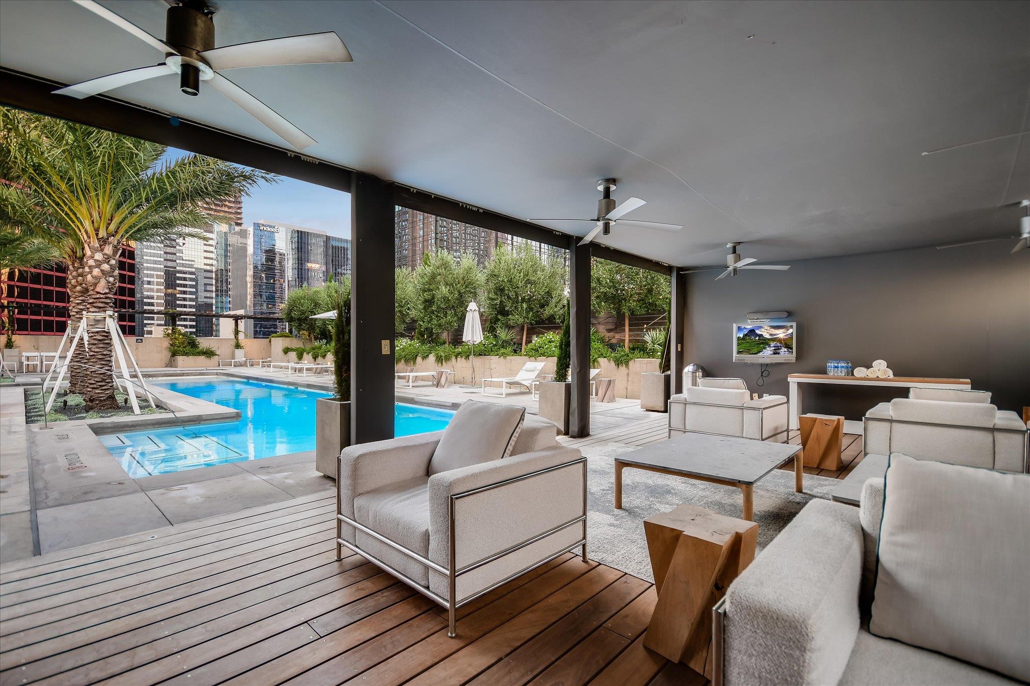 210 Lavaca St # 3603, Austin, TX 78701