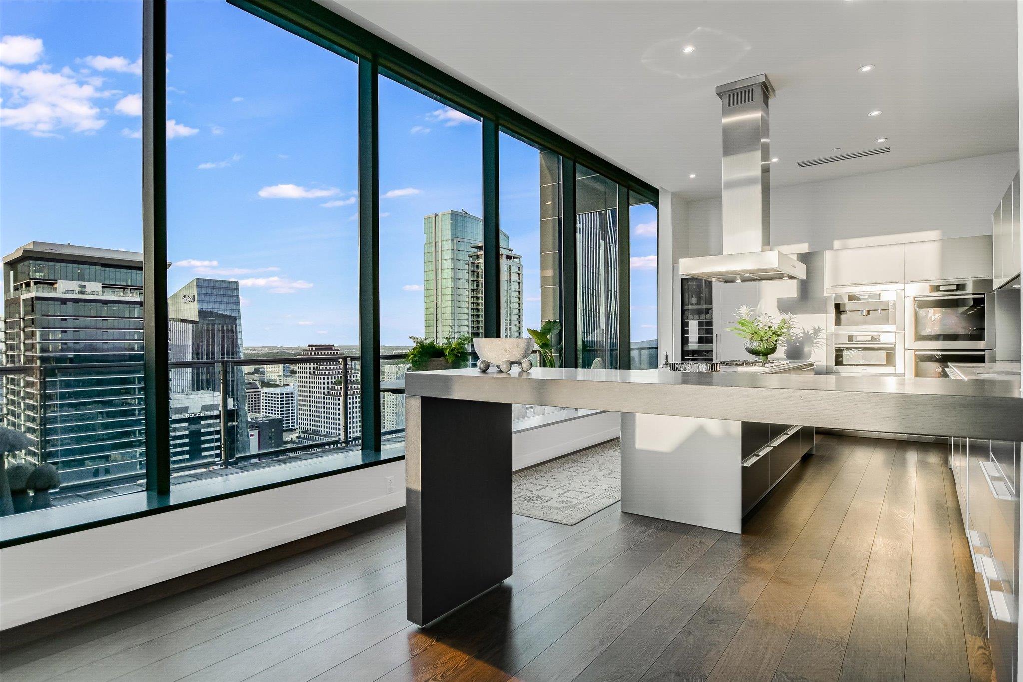 210 Lavaca St # 3603, Austin, TX 78701
