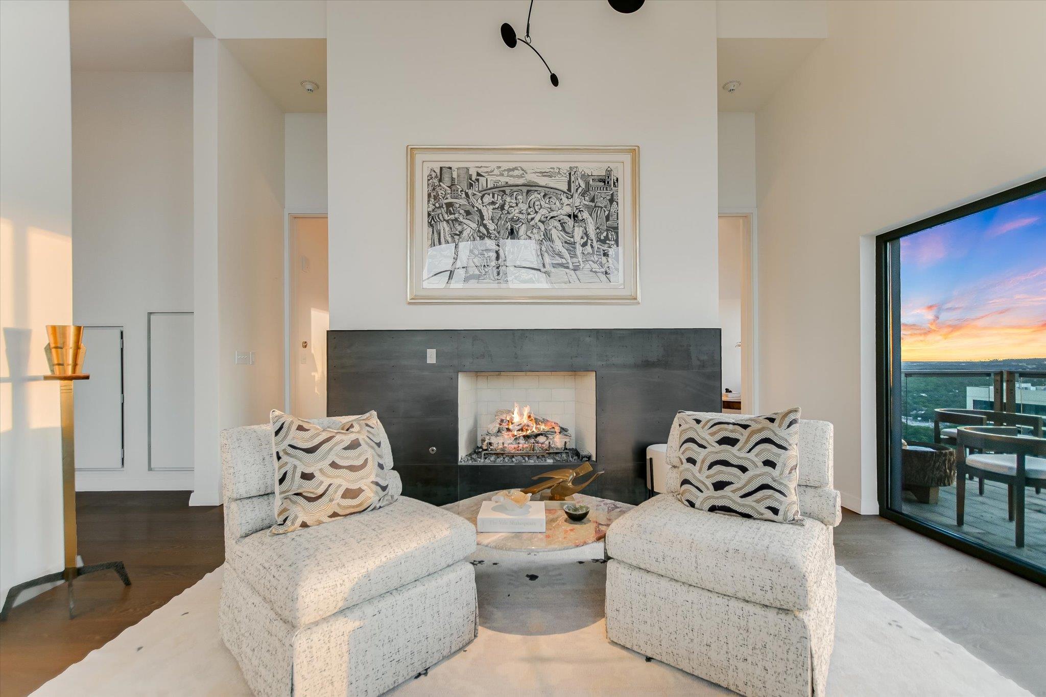 210 Lavaca St # 3603, Austin, TX 78701