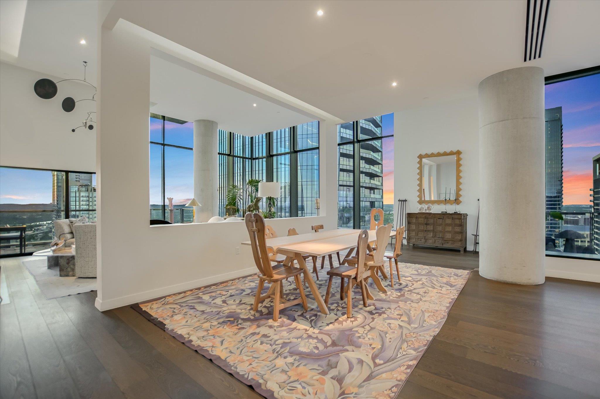 210 Lavaca St # 3603, Austin, TX 78701