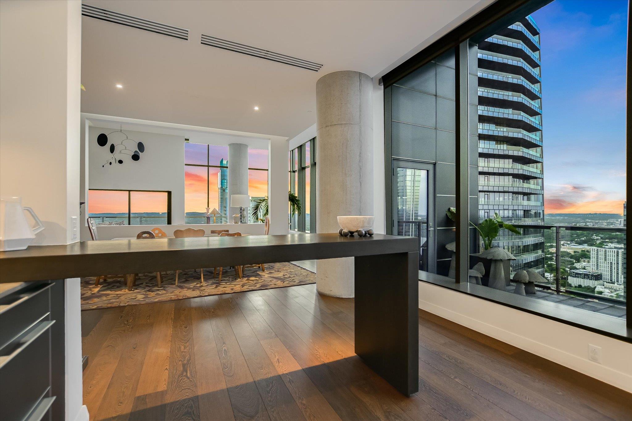 210 Lavaca St # 3603, Austin, TX 78701