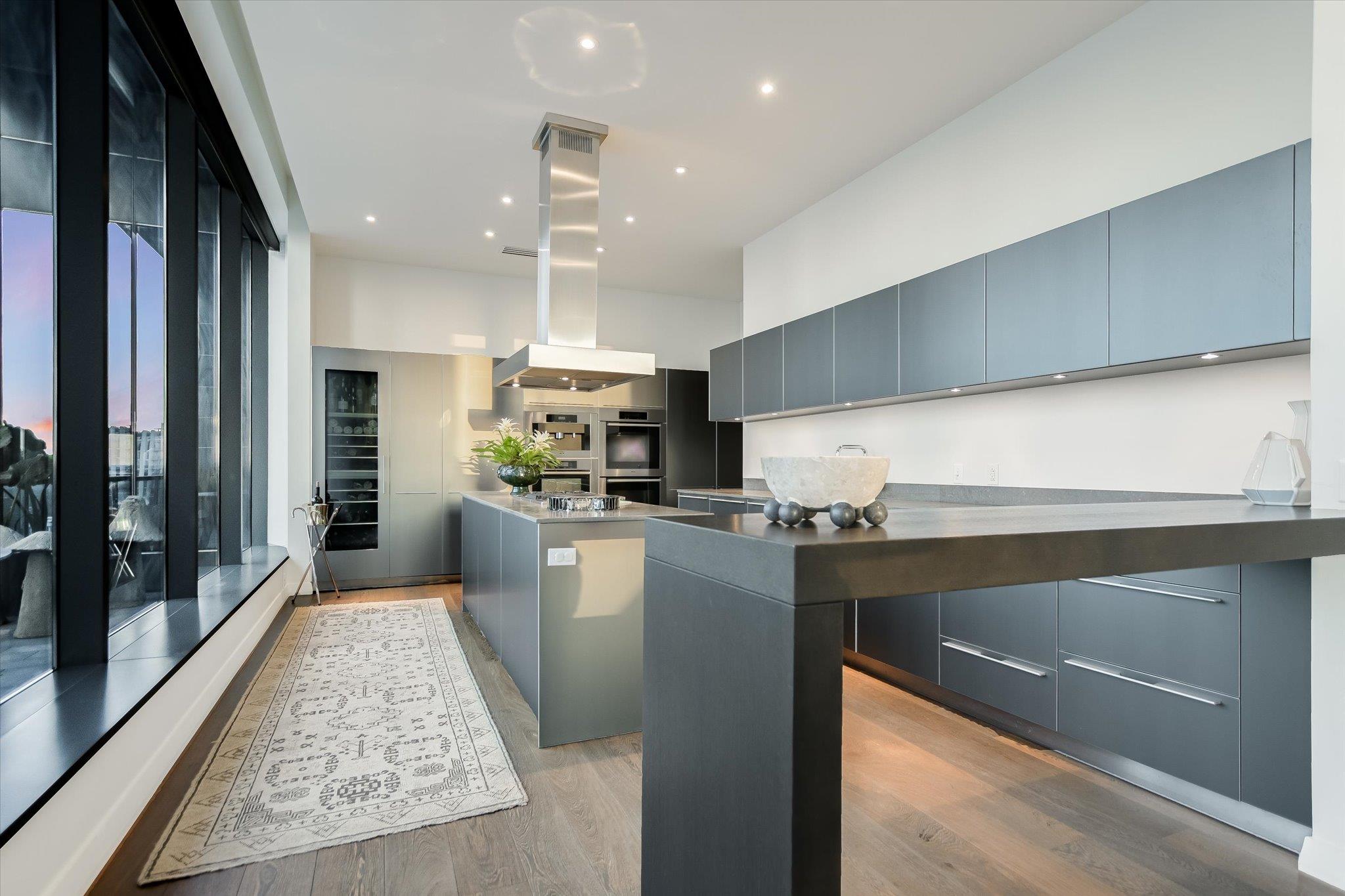 210 Lavaca St # 3603, Austin, TX 78701