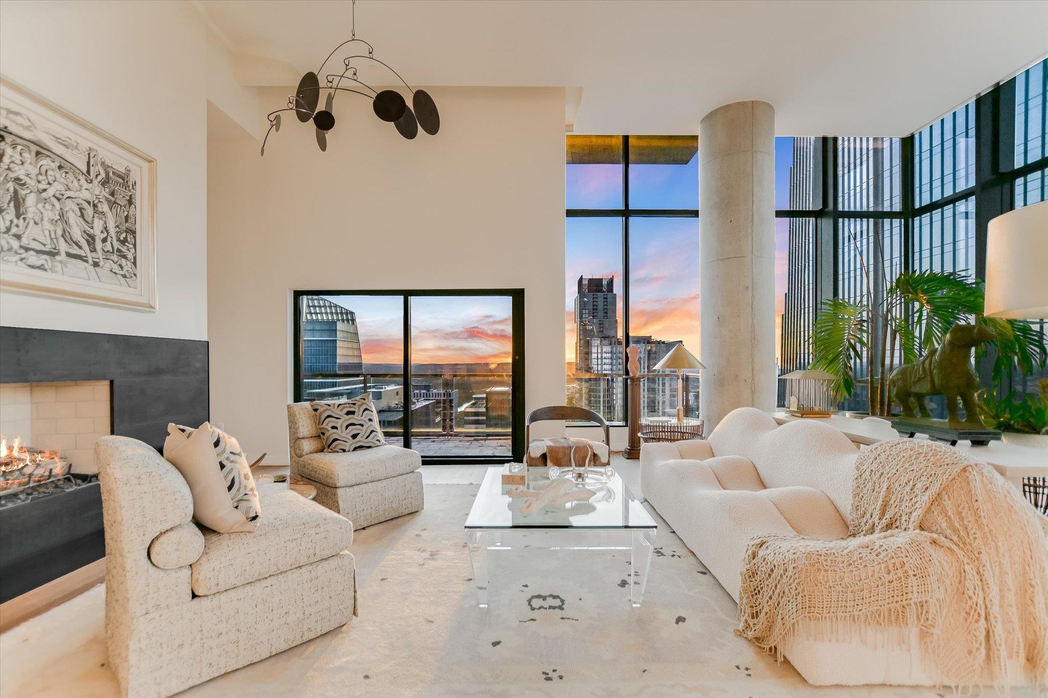 210 Lavaca St # 3603, Austin, TX 78701