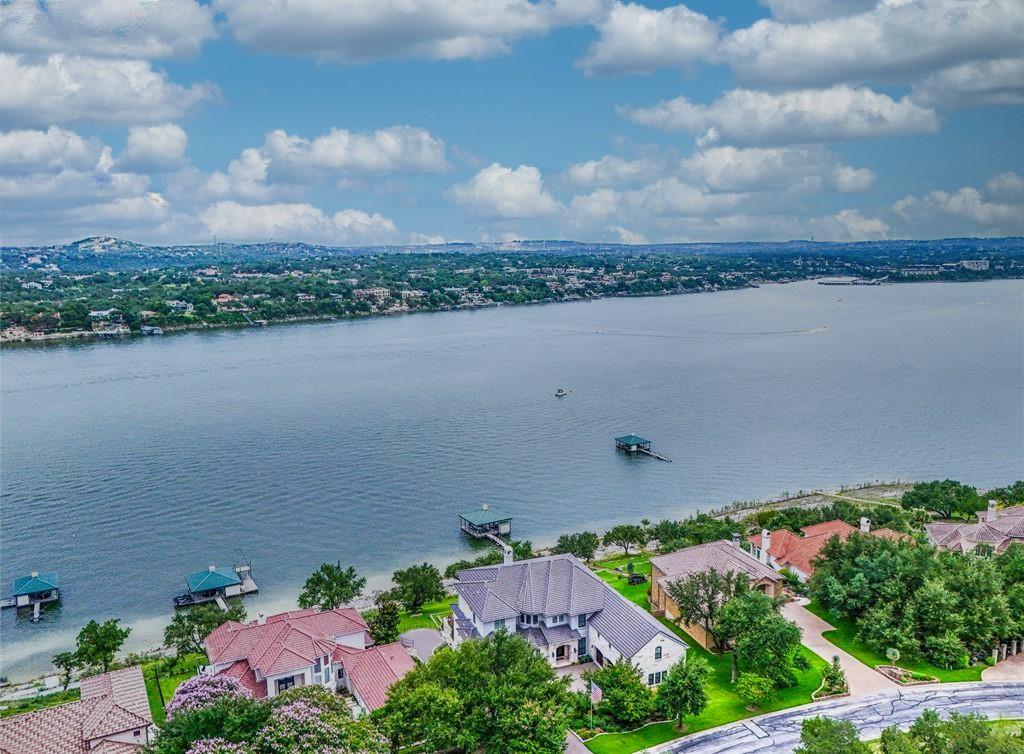 1353 Osprey Ridge Loop, Lago Vista, TX 78645