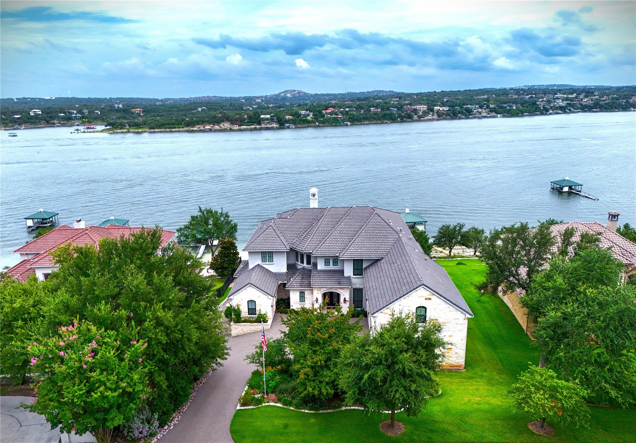 1353 Osprey Ridge Loop, Lago Vista, TX 78645