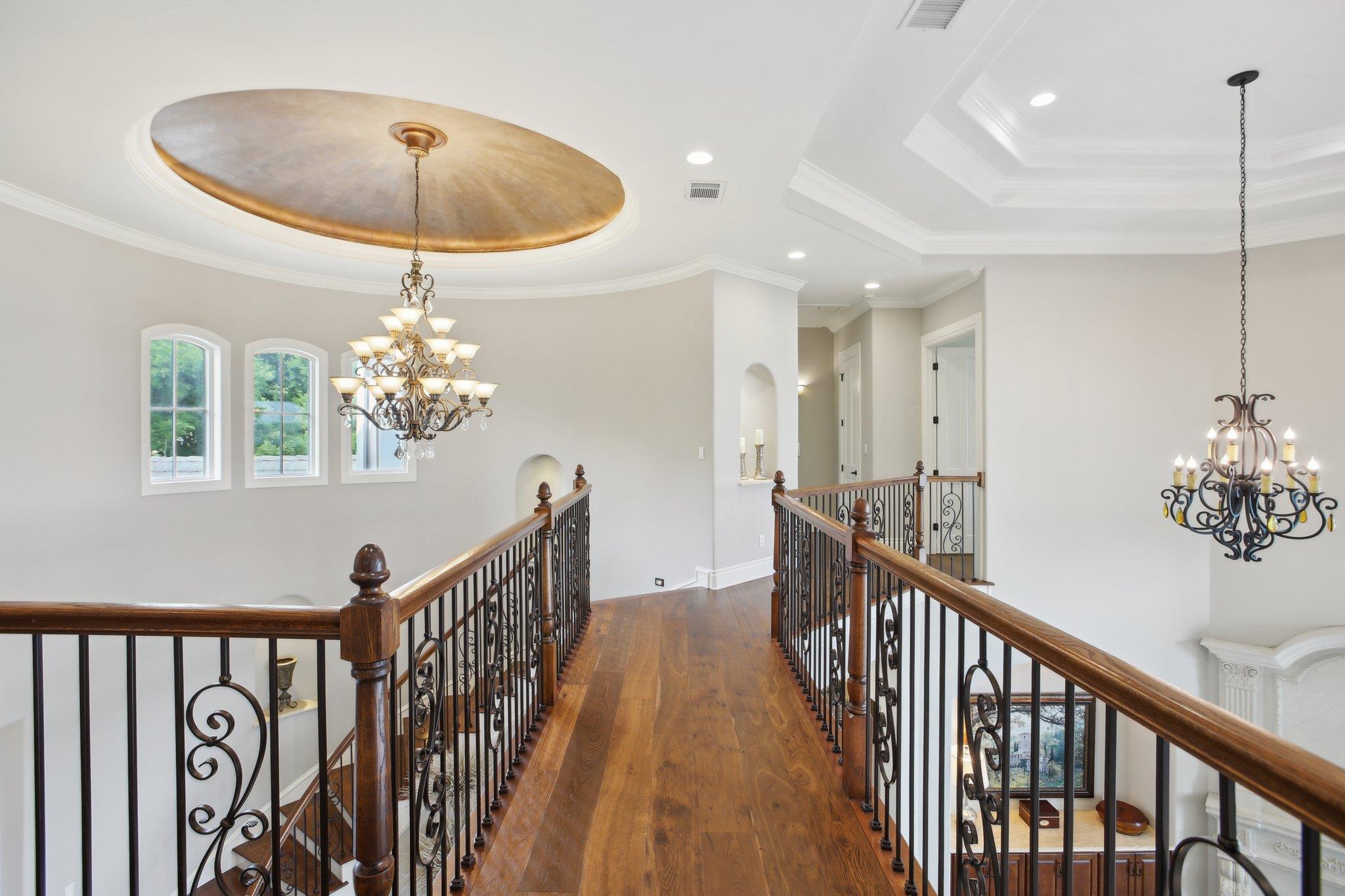 1353 Osprey Ridge Loop, Lago Vista, TX 78645