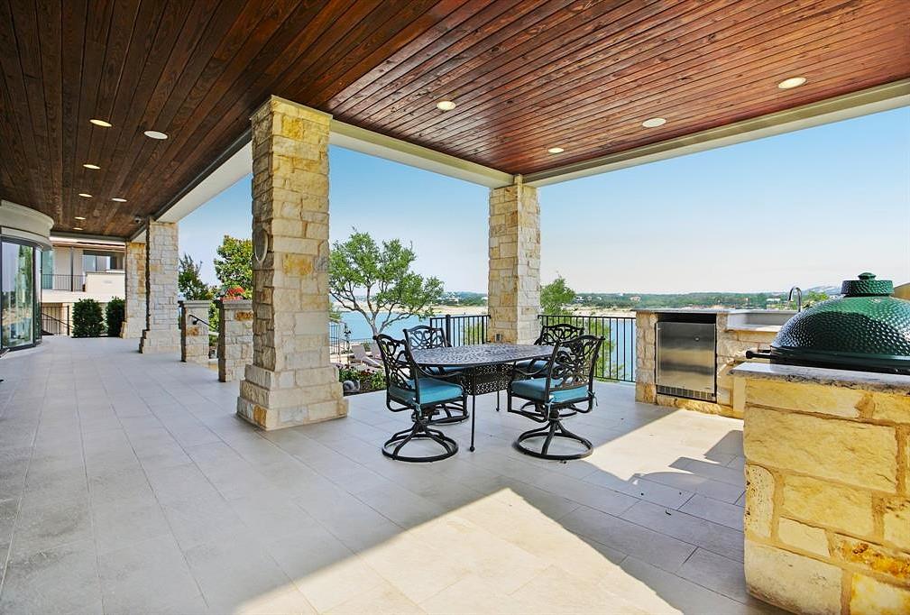 1353 Osprey Ridge Loop, Lago Vista, TX 78645