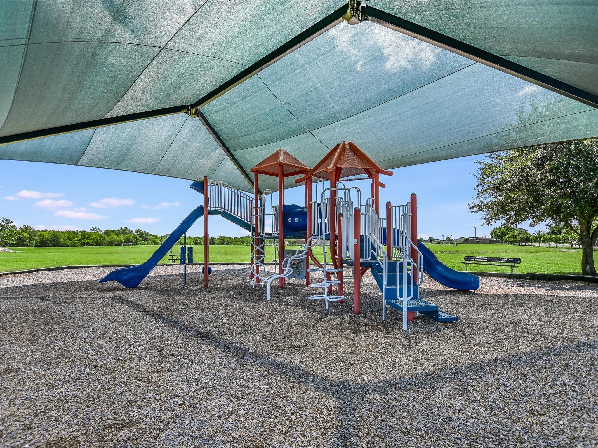 241 Sunnyside Dr, Kyle, TX 78640