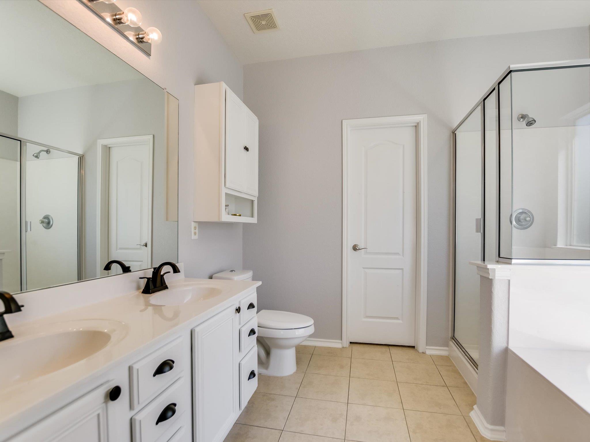 241 Sunnyside Dr, Kyle, TX 78640