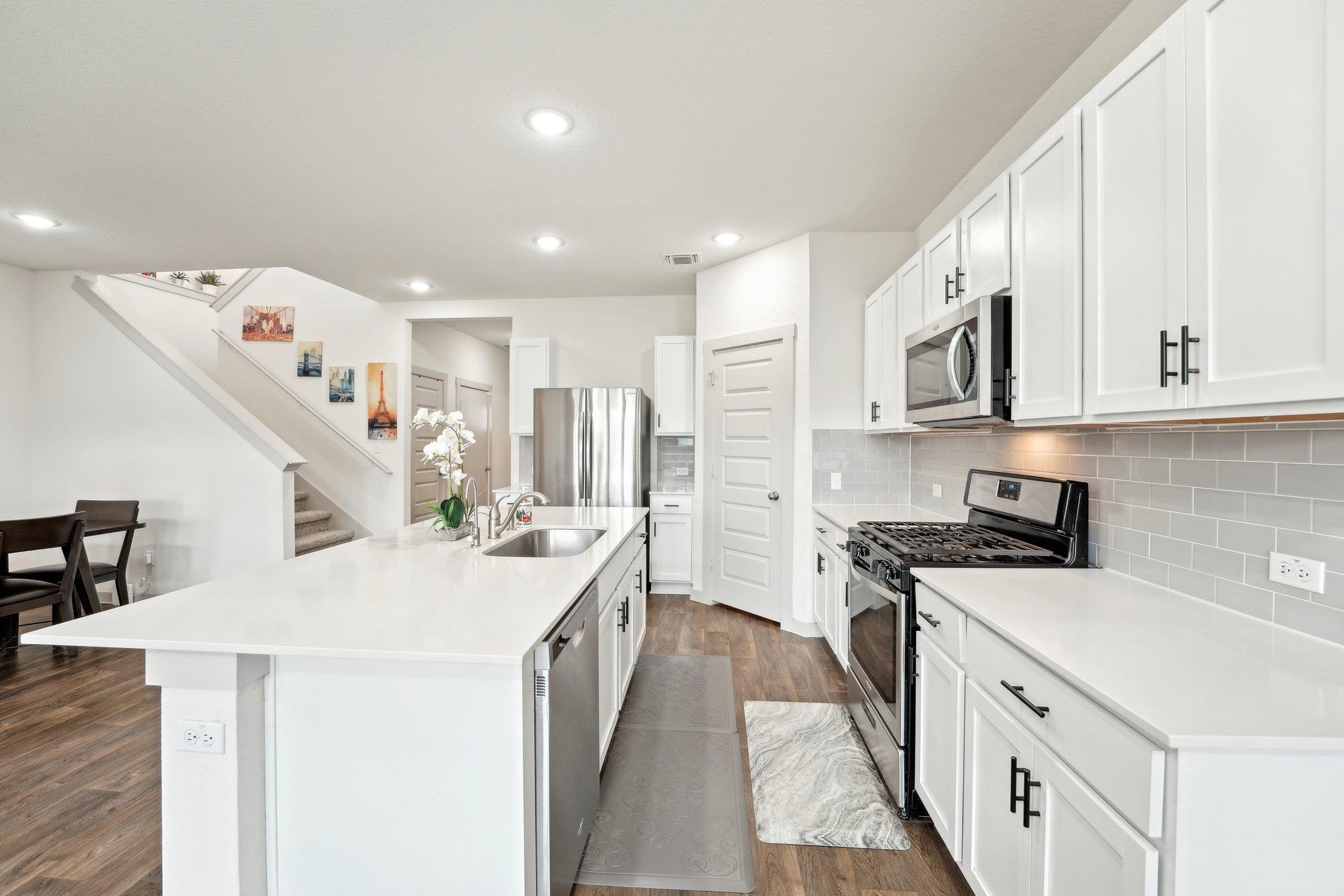 134 Wichita River Rd, Hutto, TX 78634