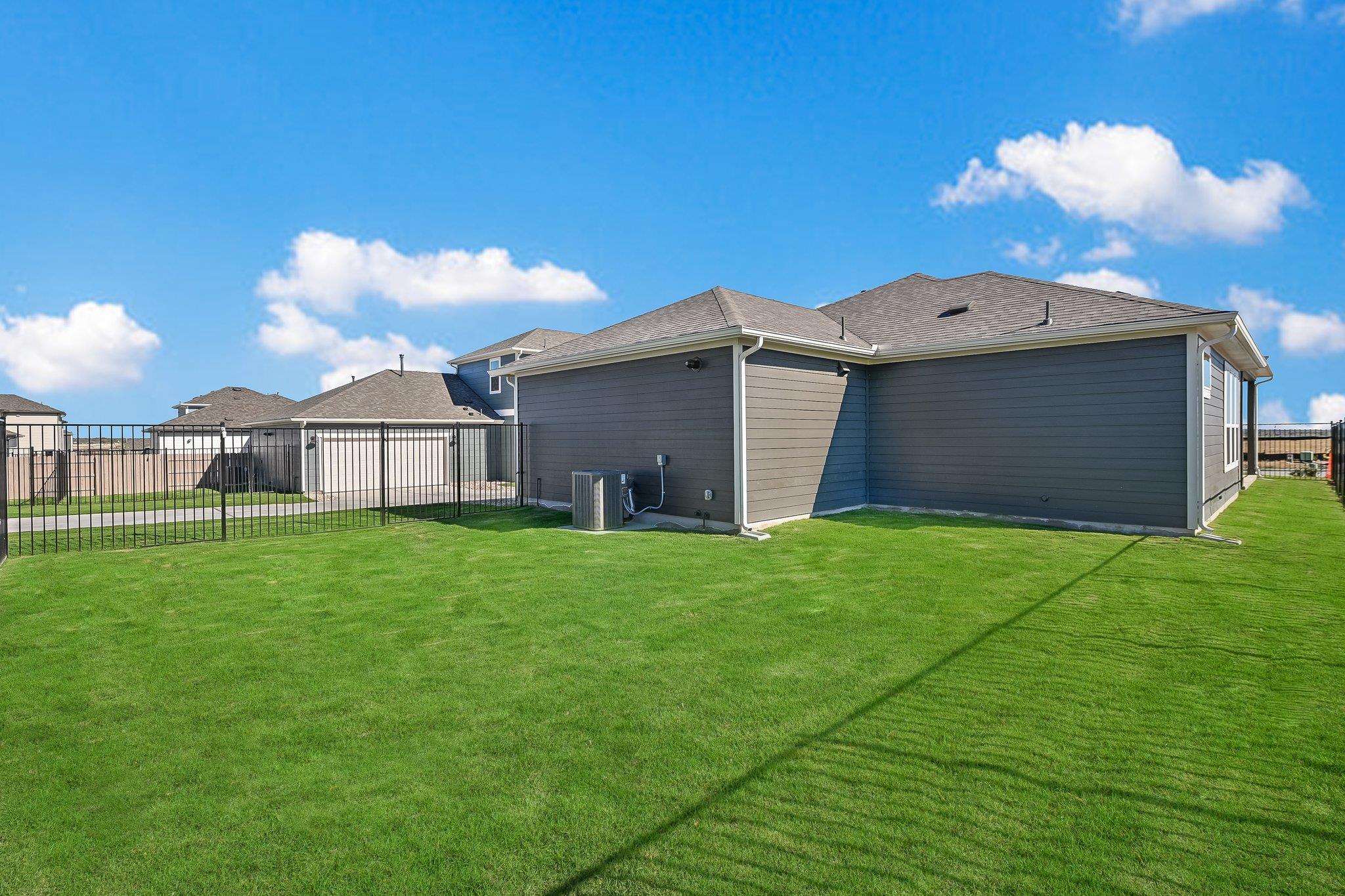 8610 Dongan Dr, Austin, TX 78744