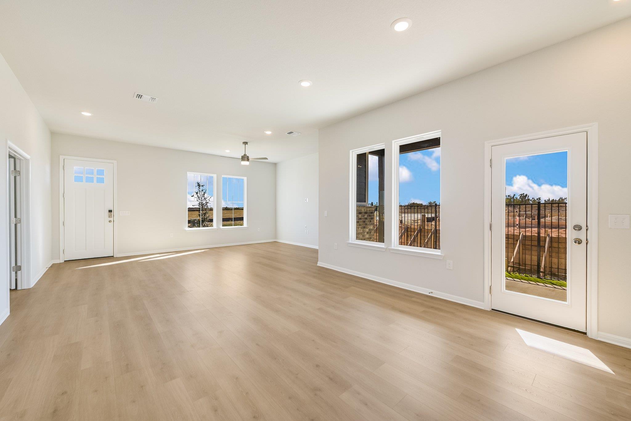 8610 Dongan Dr, Austin, TX 78744