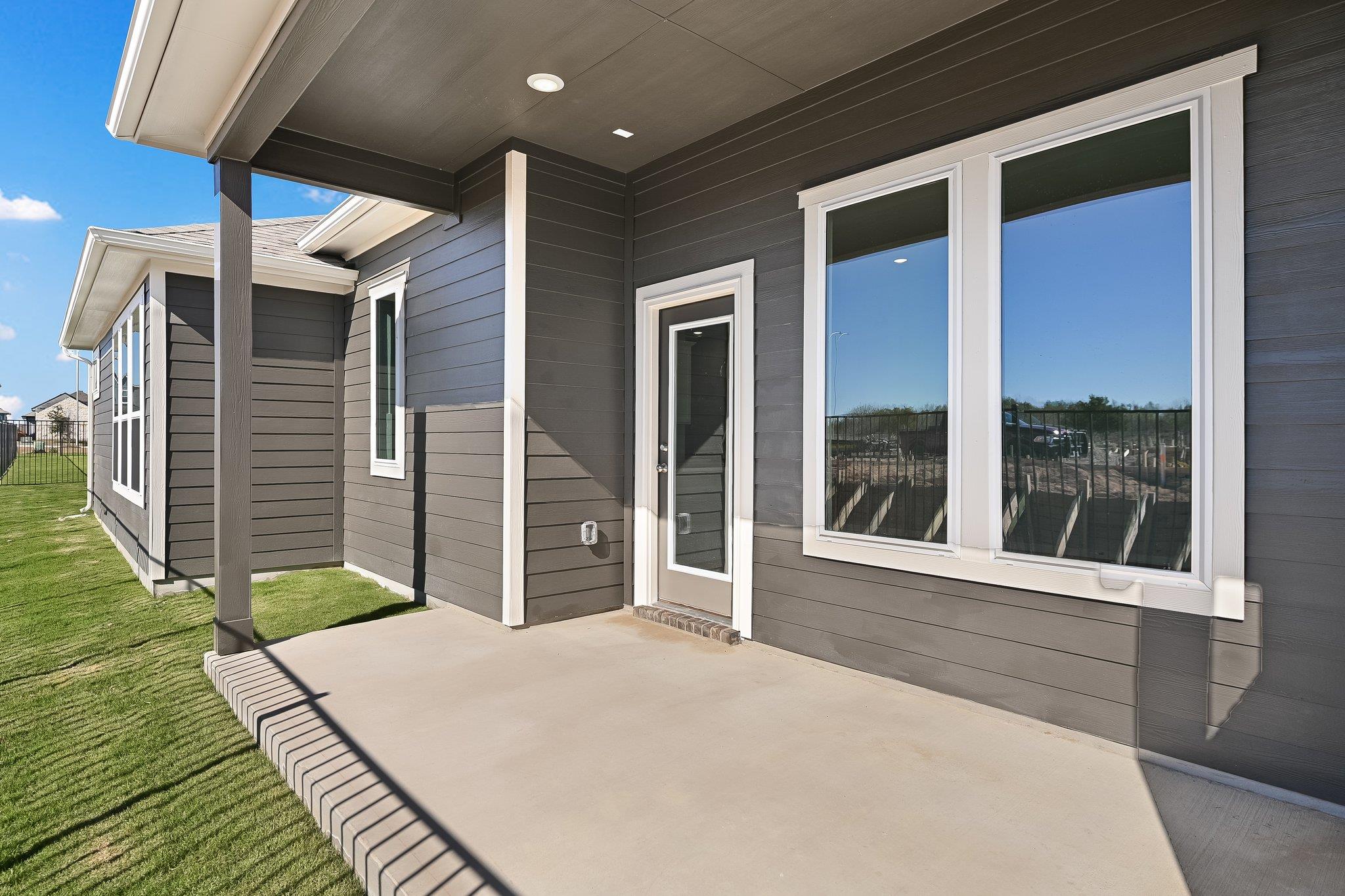 8610 Dongan Dr, Austin, TX 78744