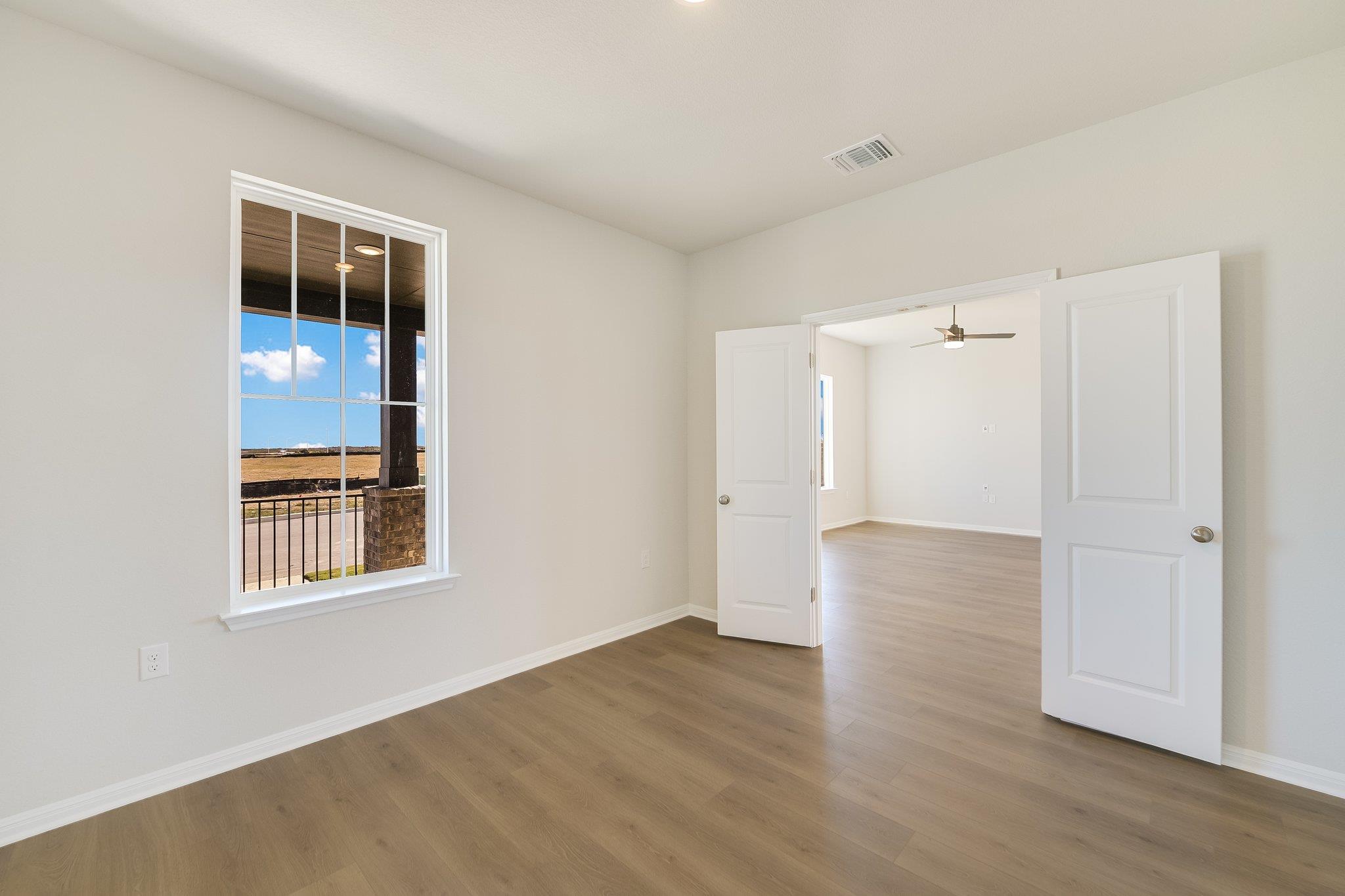 8610 Dongan Dr, Austin, TX 78744