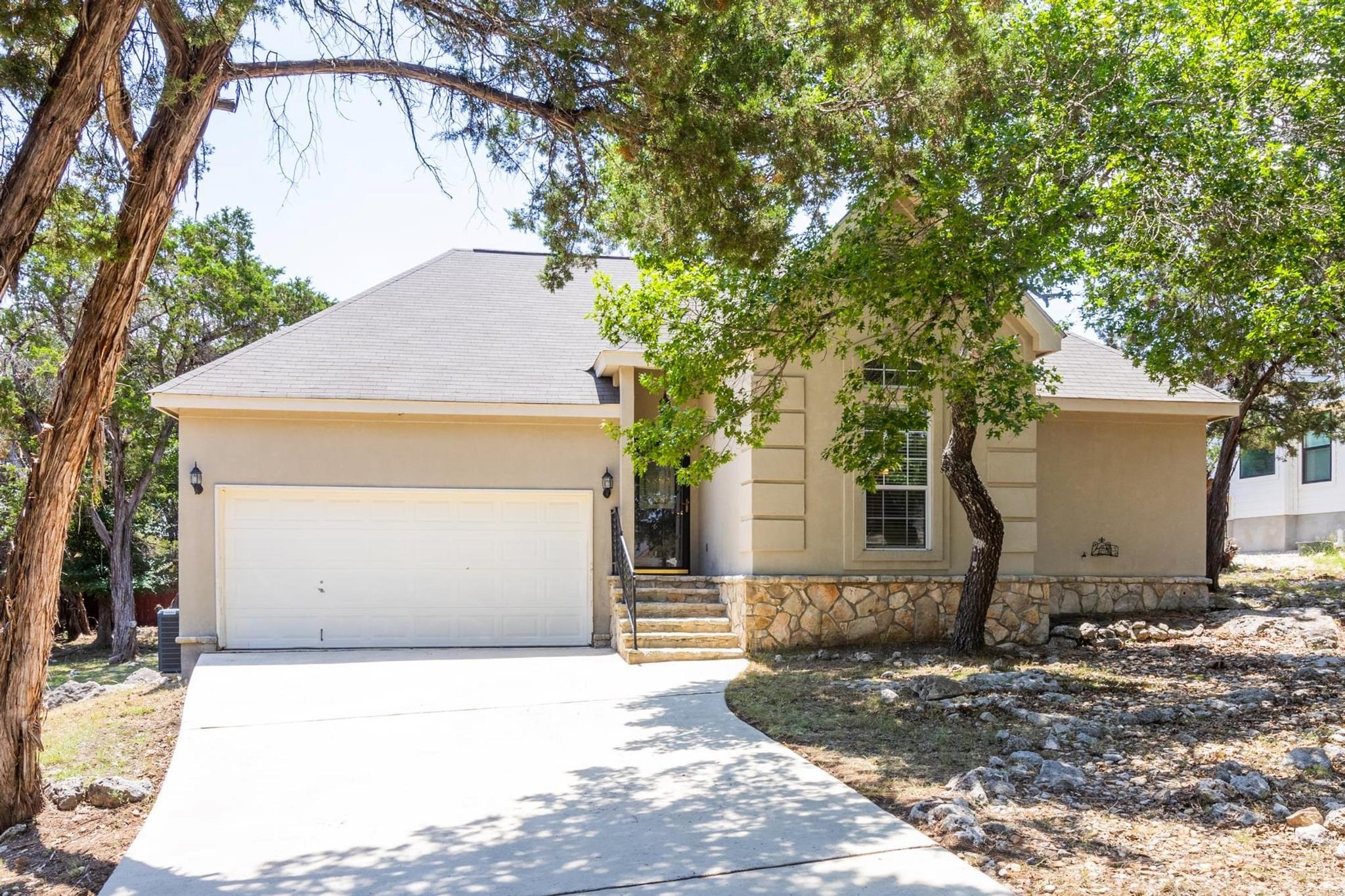 10 Lakewood Cir, Wimberley, TX 78676