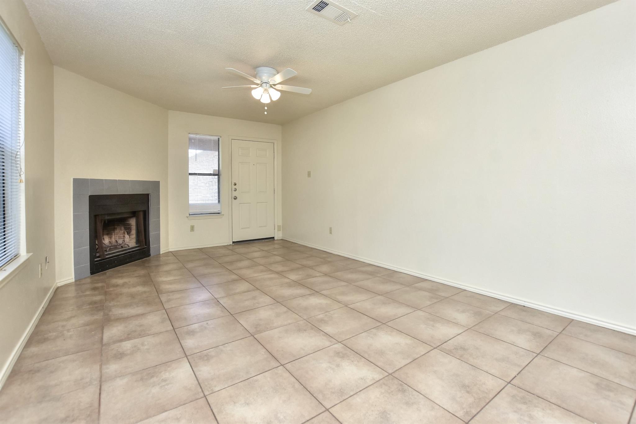 517 Luther Dr, Georgetown, TX 78628