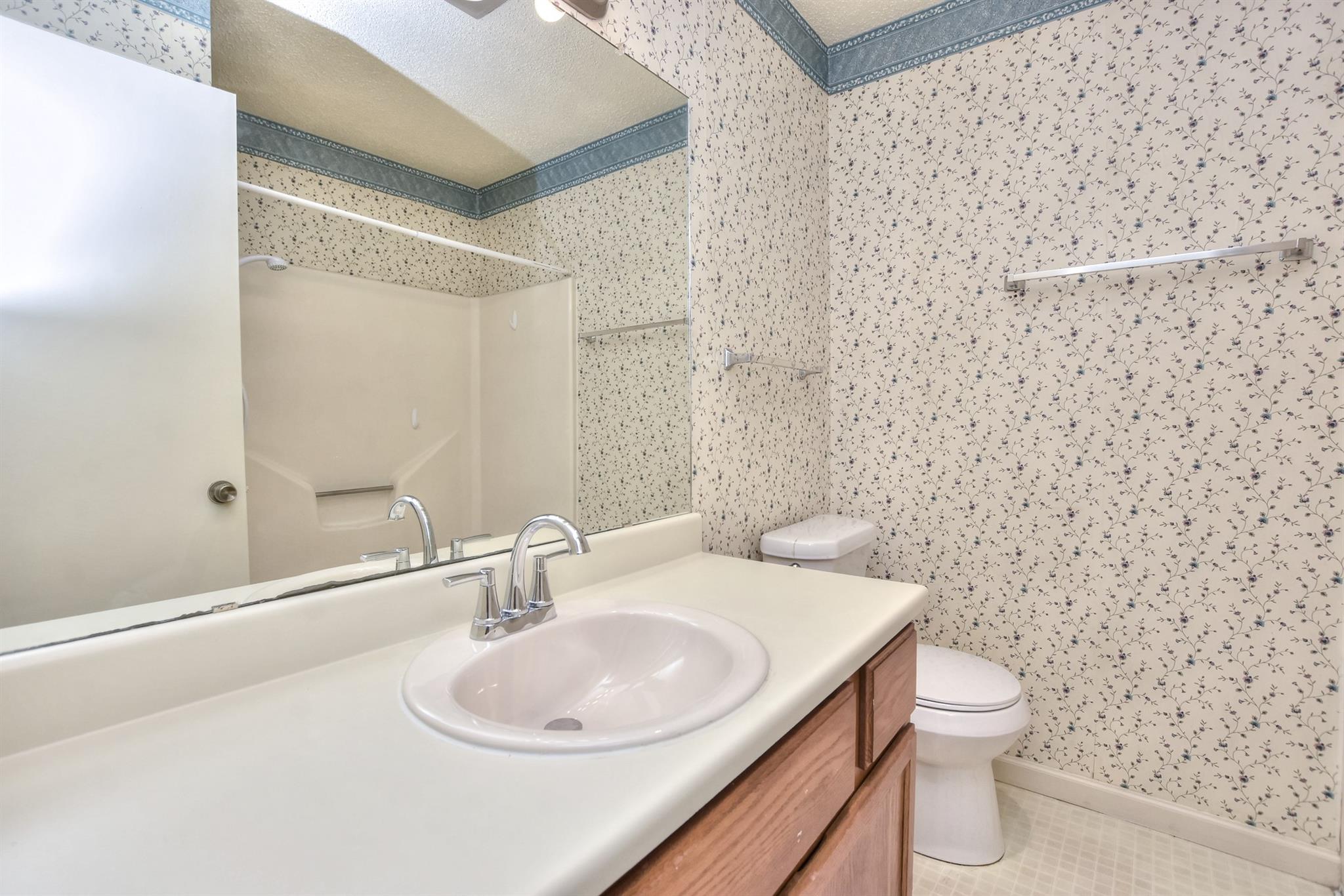 517 Luther Dr, Georgetown, TX 78628