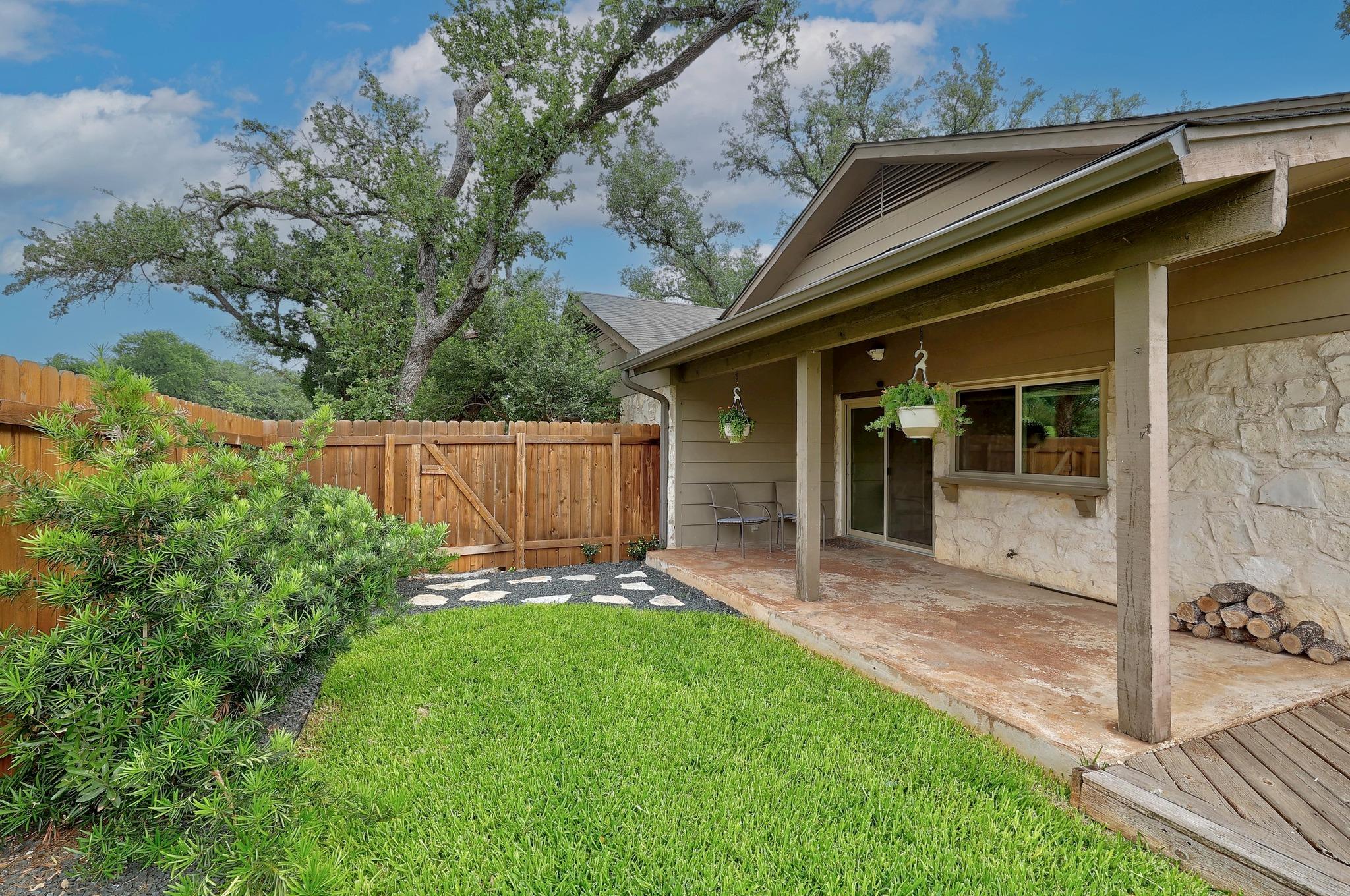 9417 Longvale Dr, Austin, TX 78729