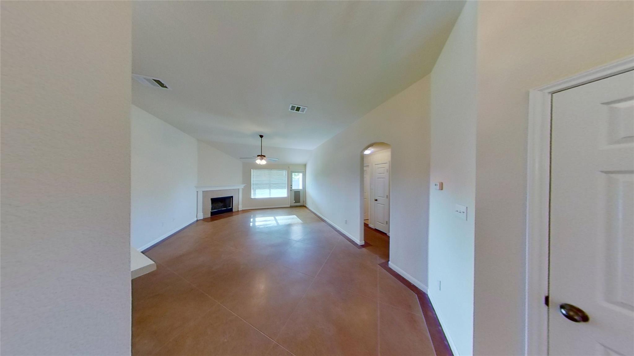 133 Gainer Dr, Hutto, TX 78634