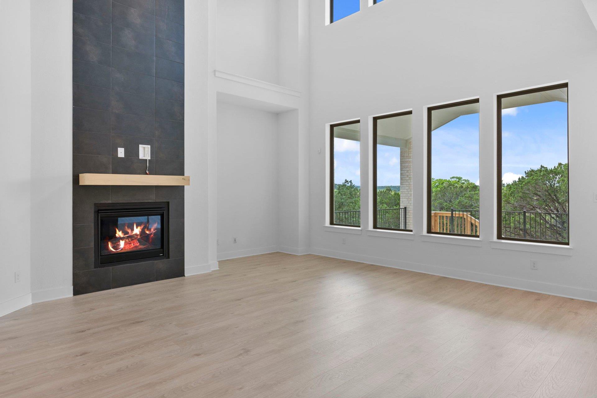 1904 Crimson Sunset Dr, Georgetown, TX 78628