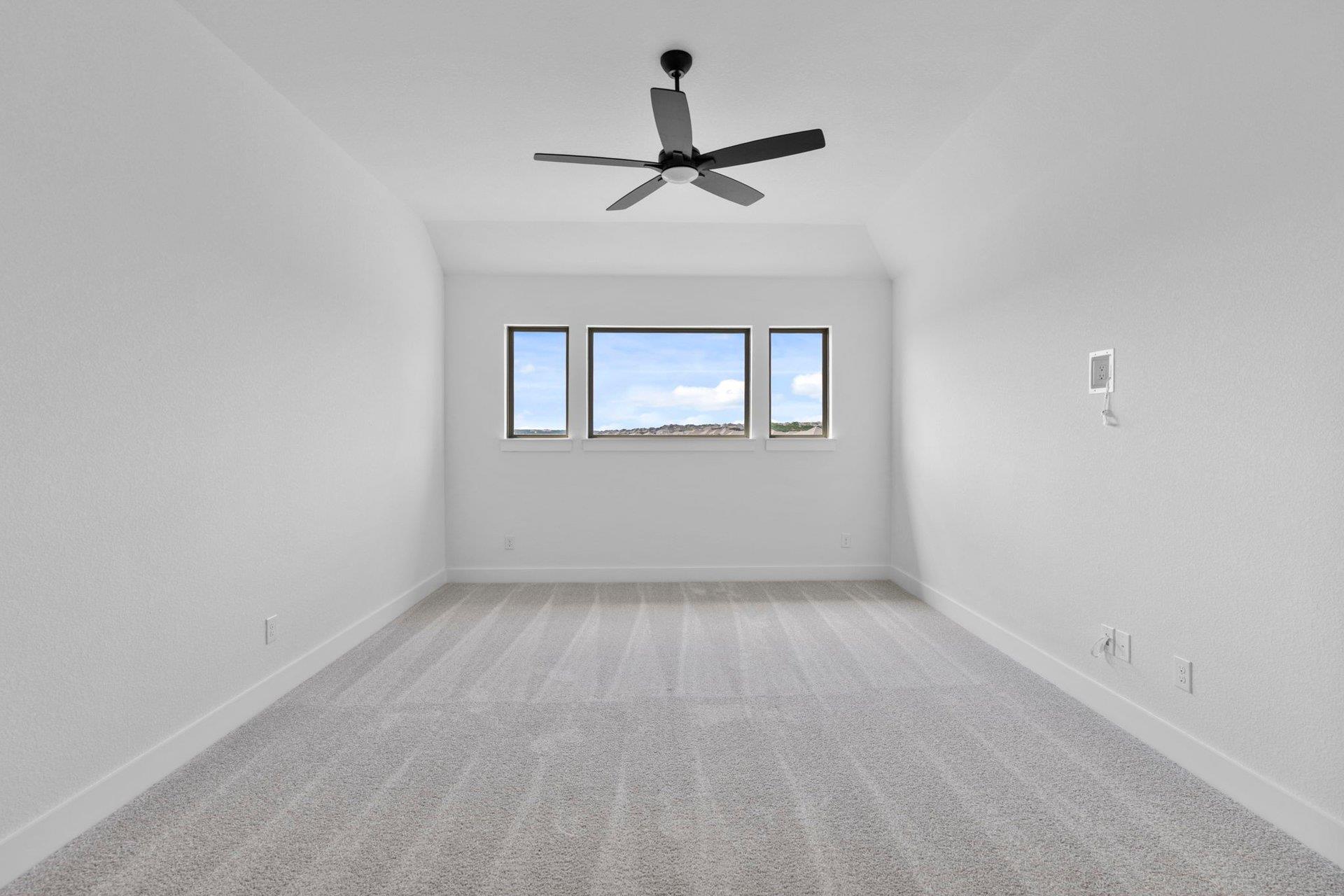 1904 Crimson Sunset Dr, Georgetown, TX 78628