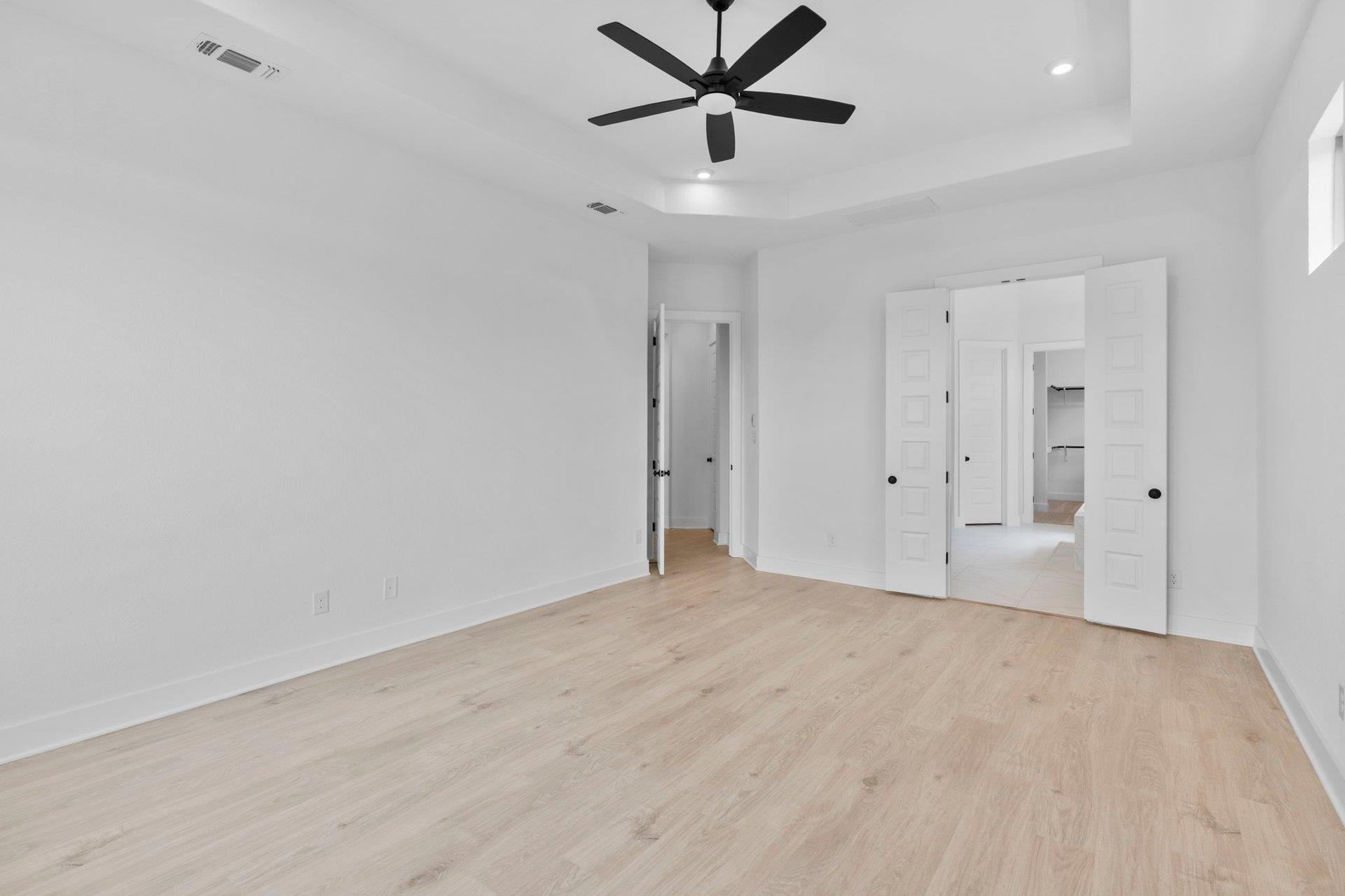 1904 Crimson Sunset Dr, Georgetown, TX 78628