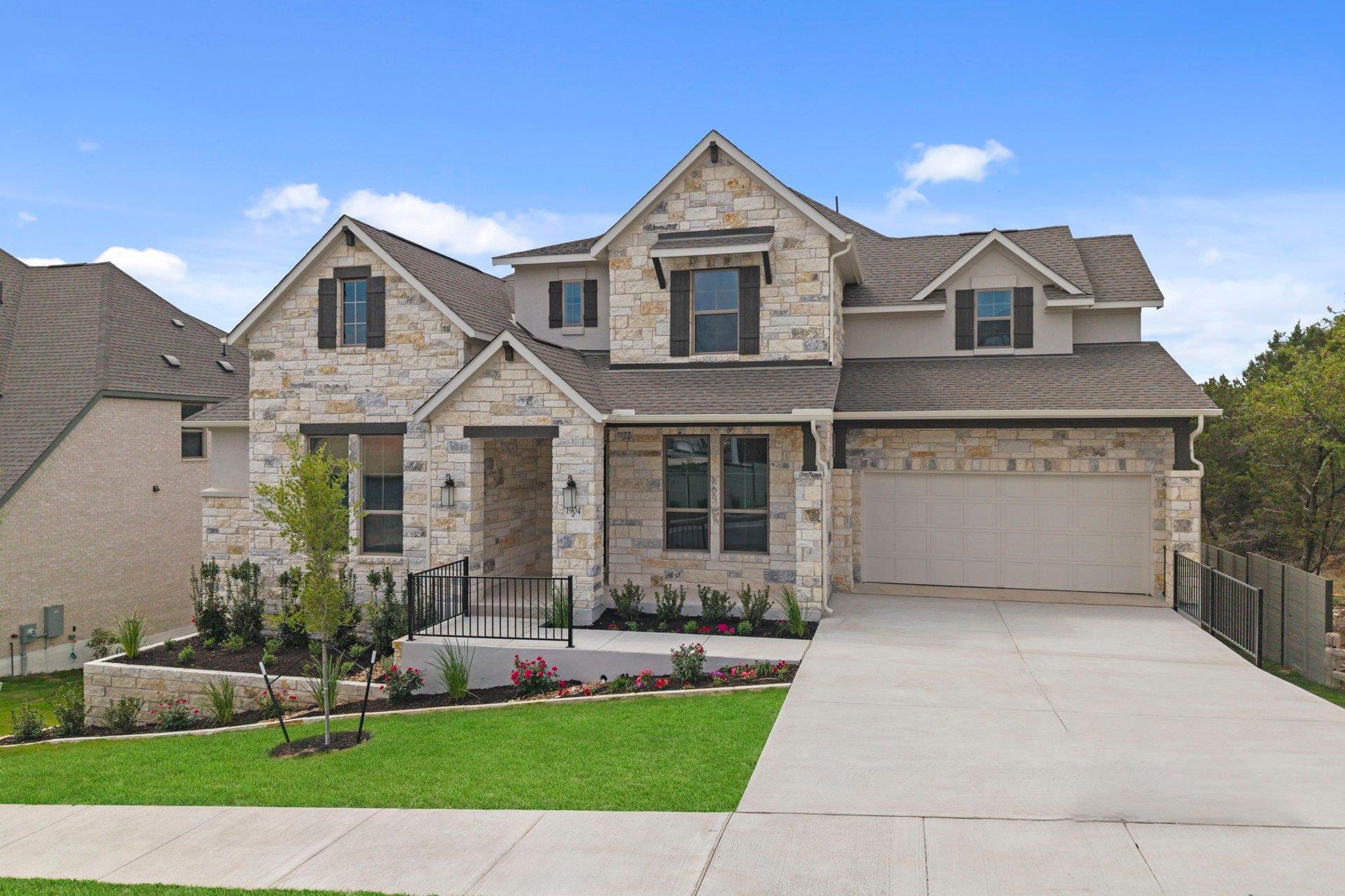 1904 Crimson Sunset Dr, Georgetown, TX 78628