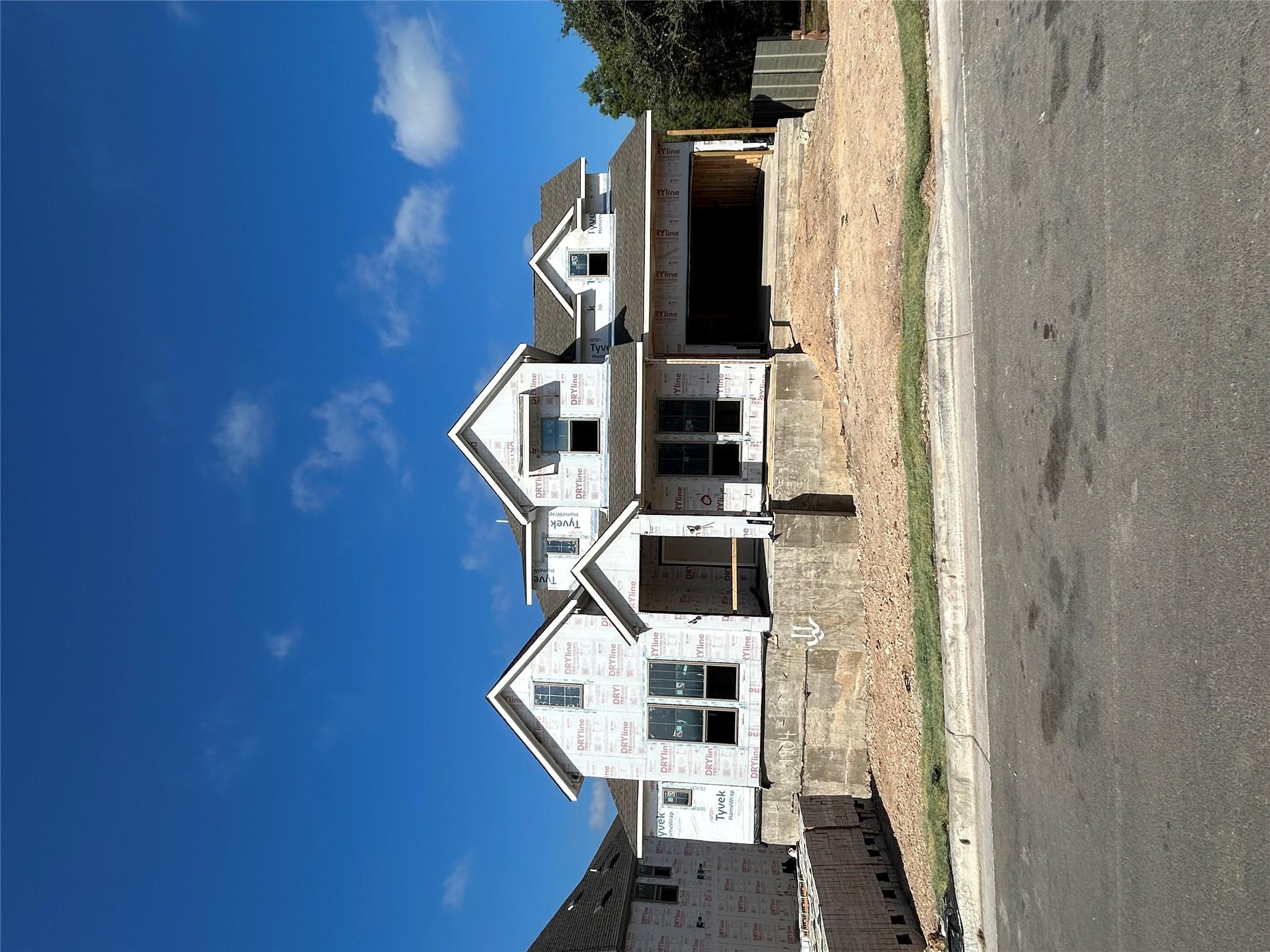 1904 Crimson Sunset Dr, Georgetown, TX 78628