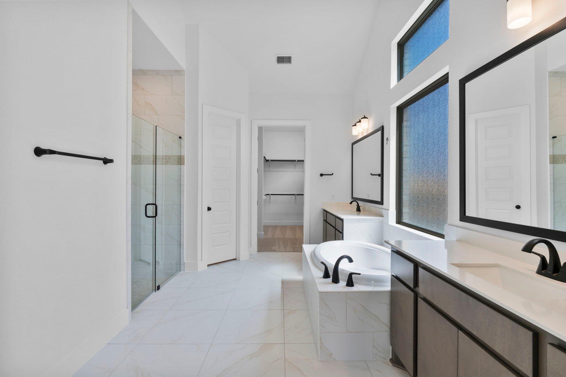 1904 Crimson Sunset Dr, Georgetown, TX 78628