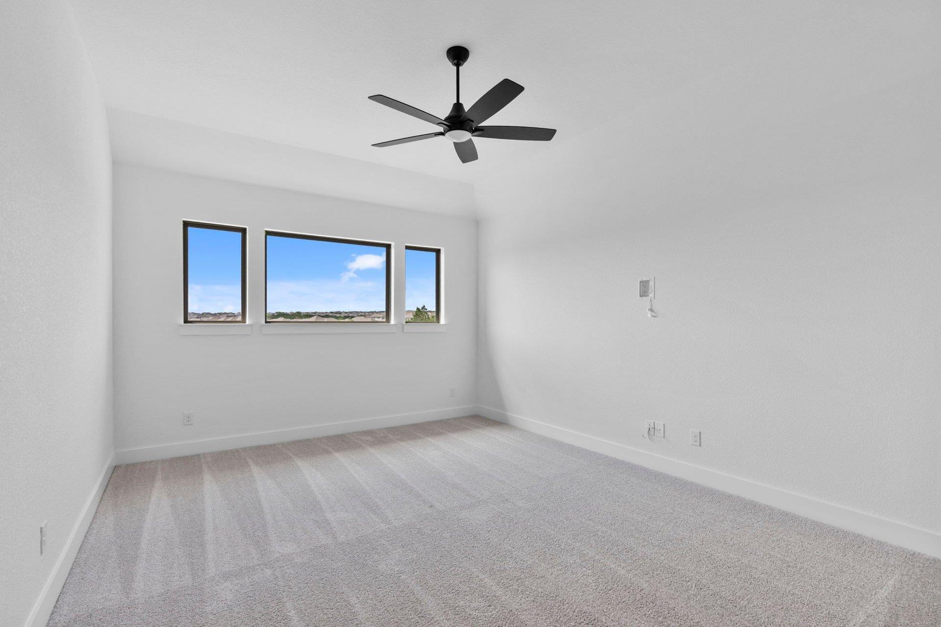 1904 Crimson Sunset Dr, Georgetown, TX 78628