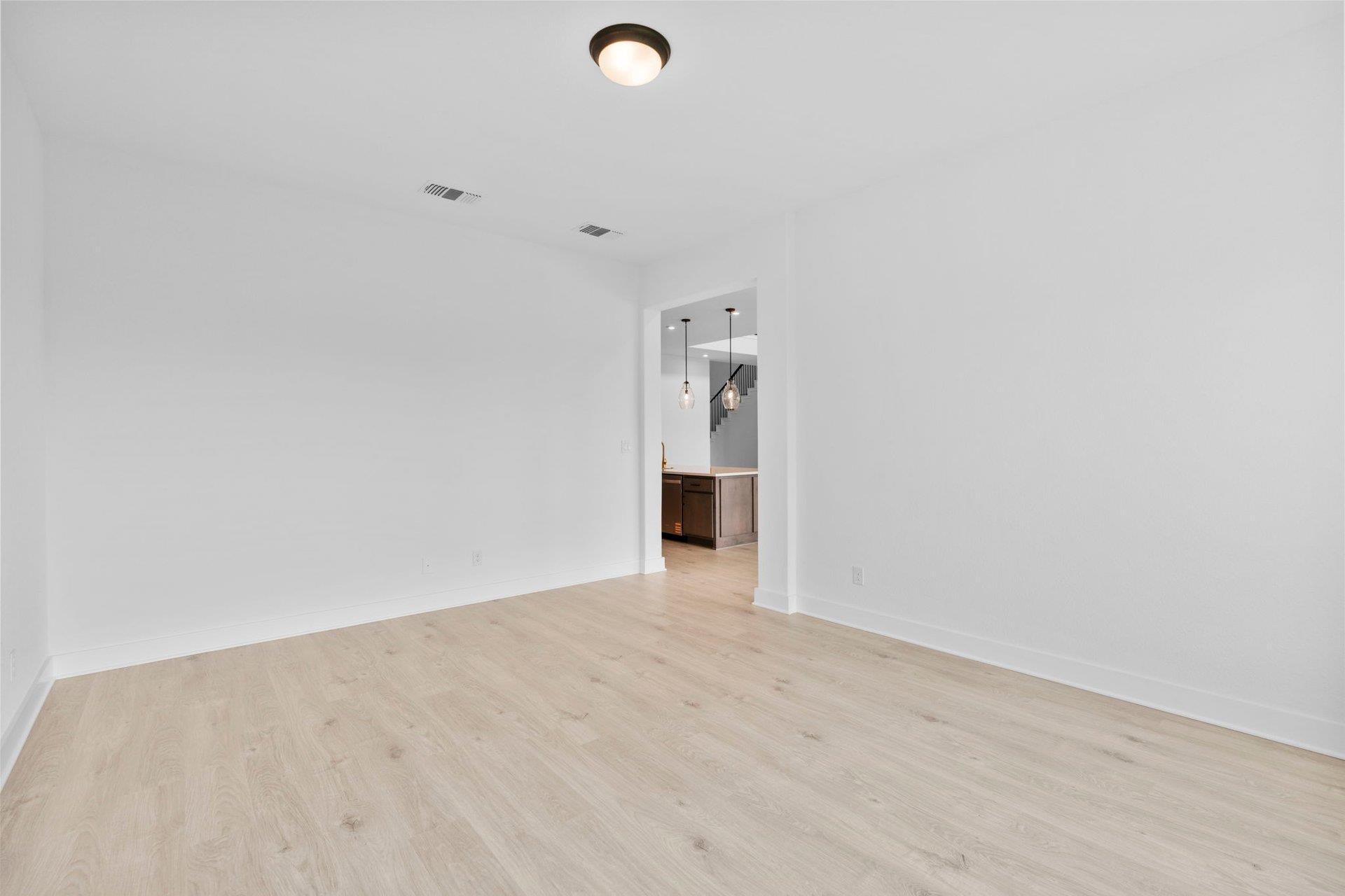 1904 Crimson Sunset Dr, Georgetown, TX 78628