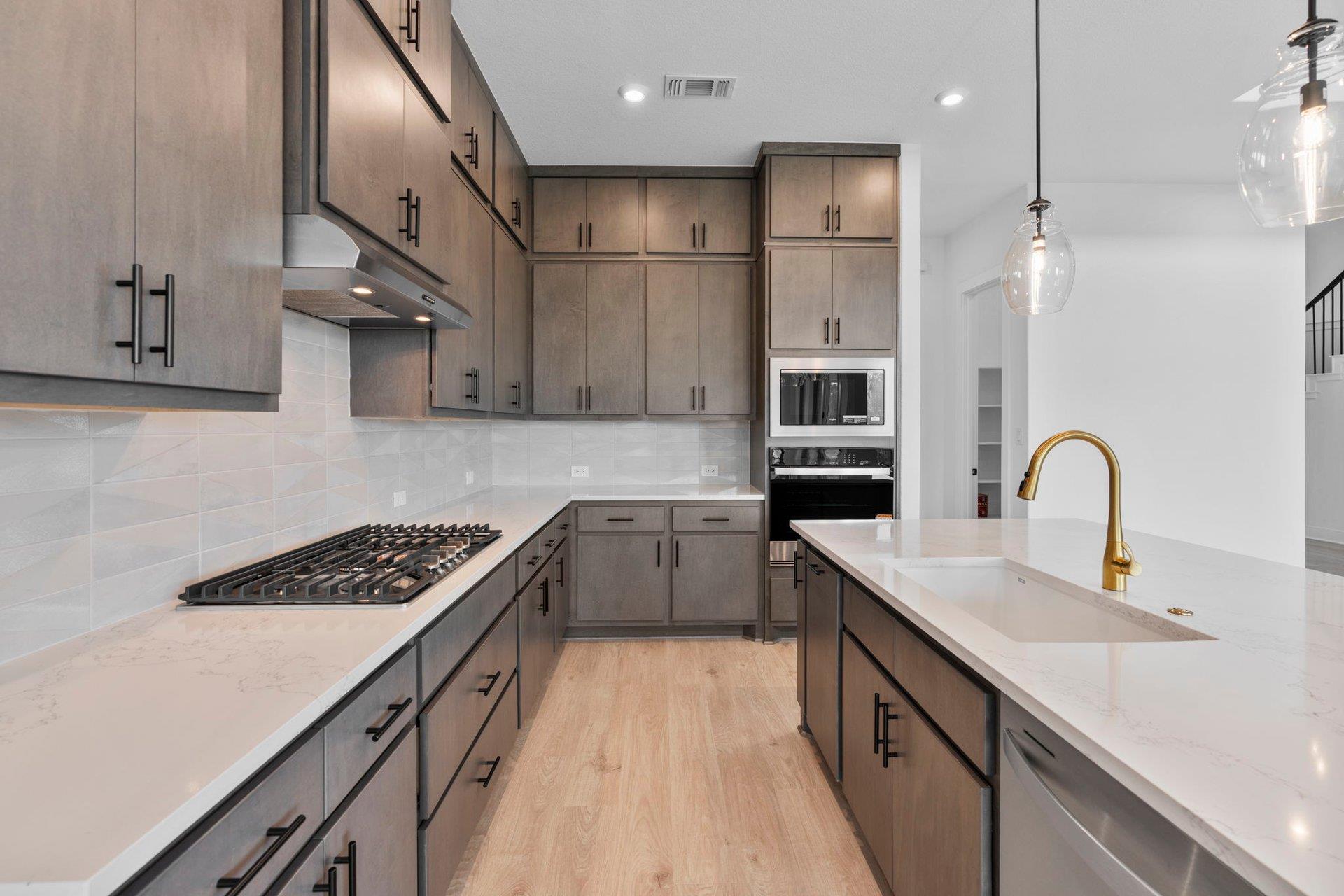 1904 Crimson Sunset Dr, Georgetown, TX 78628