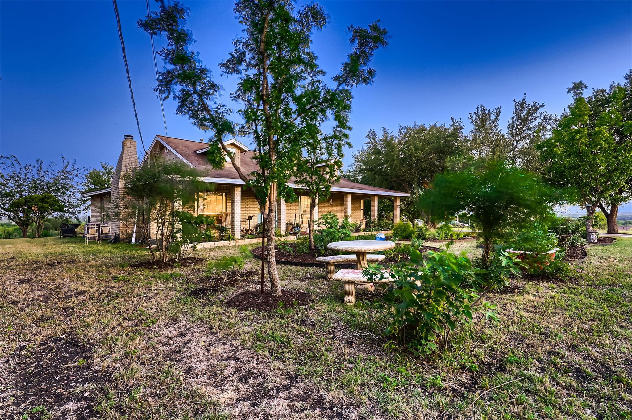 900 Williamson Rd, Kyle, TX 78640