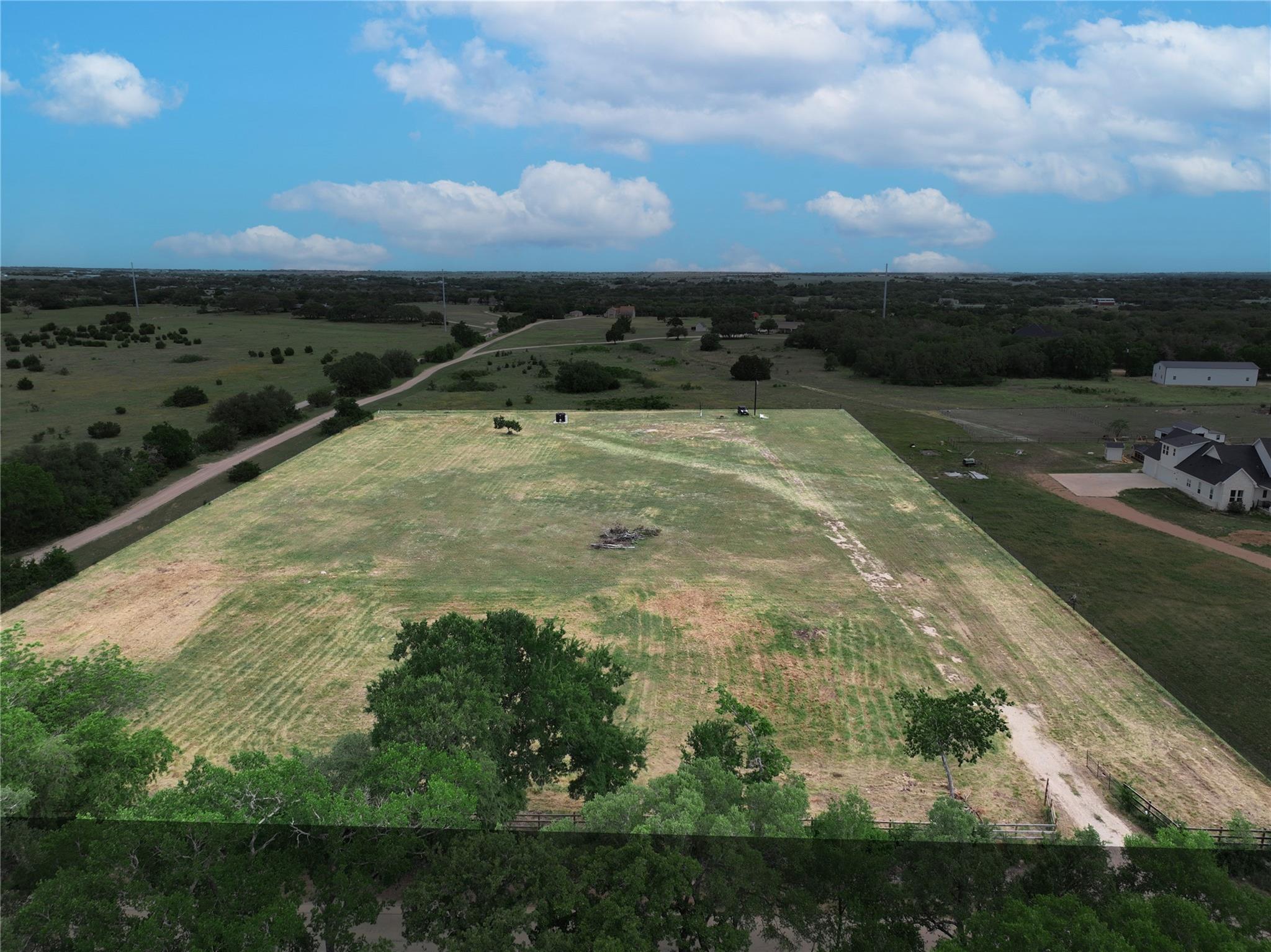 400 County Road 204, Liberty Hill, TX 78642