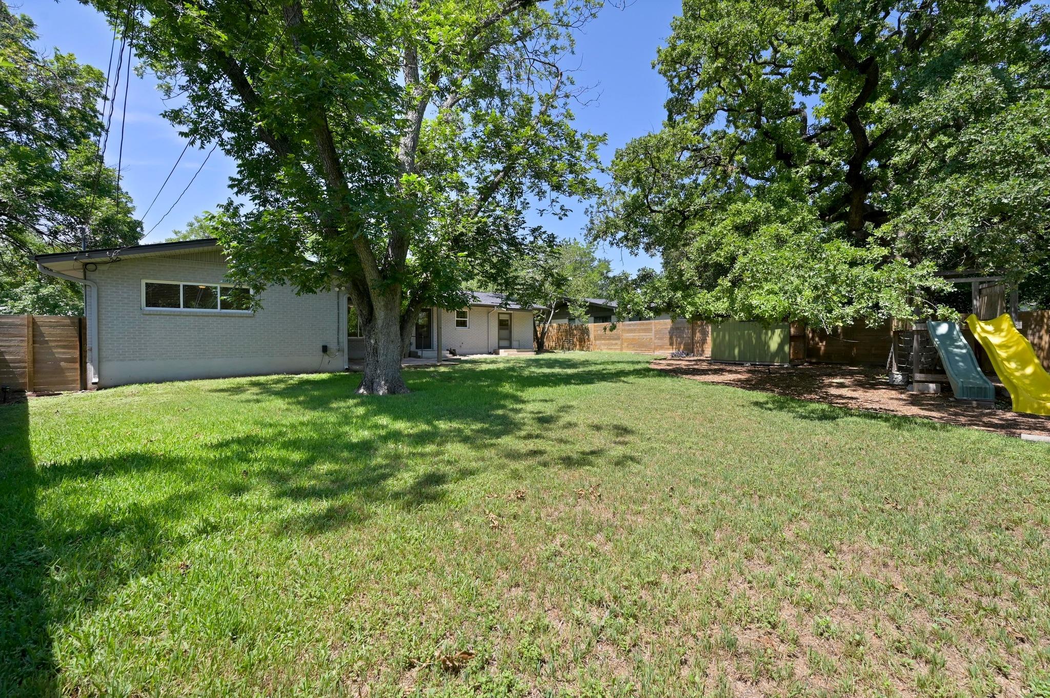 1802 Corona Dr, Austin, TX 78723