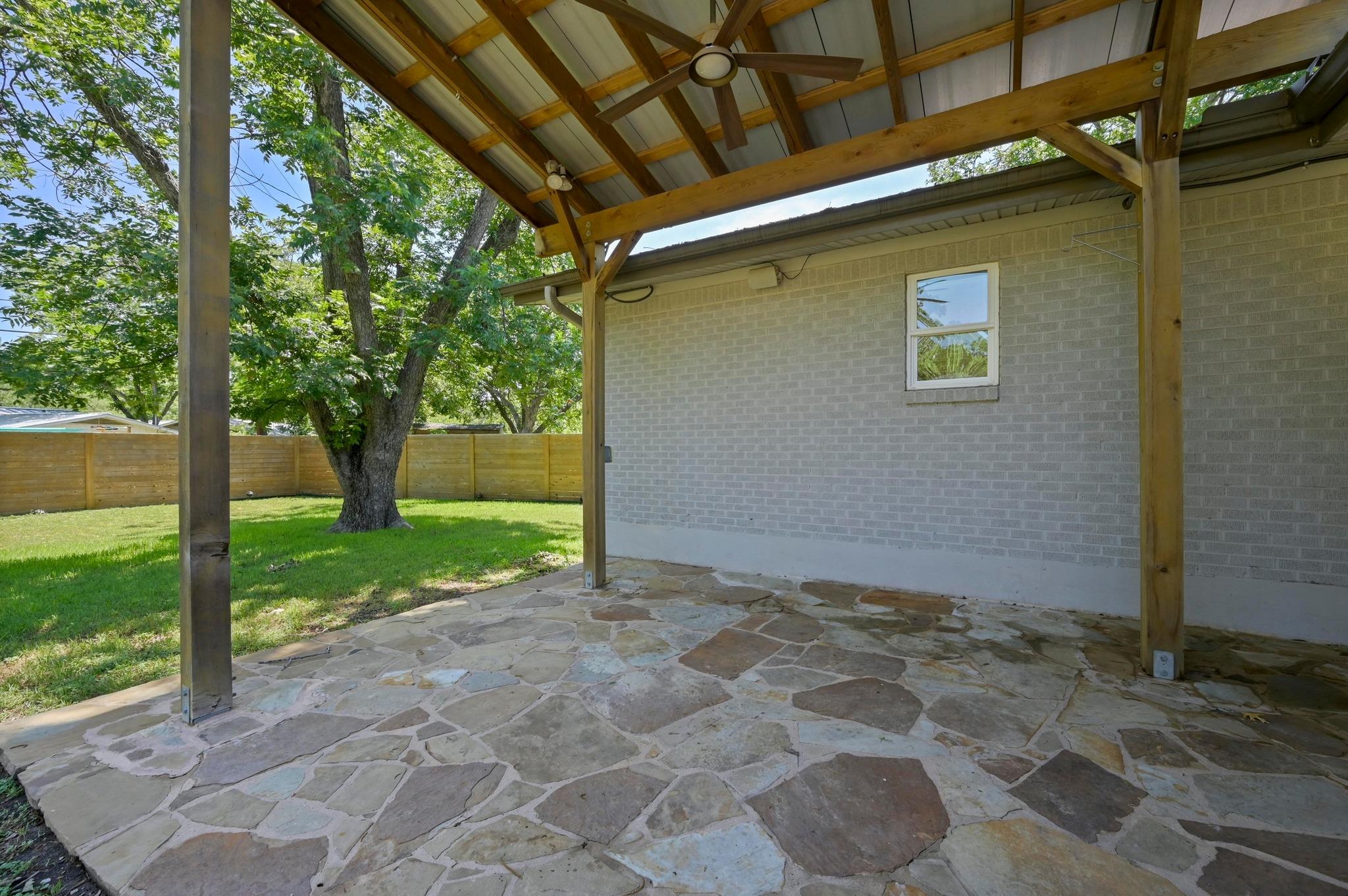 1802 Corona Dr, Austin, TX 78723