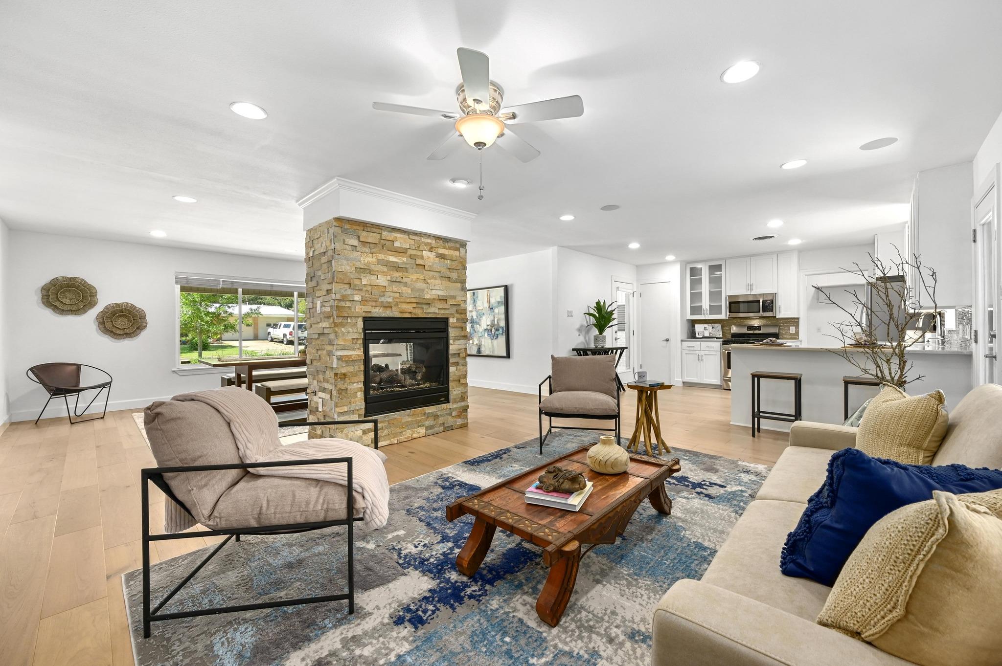 1802 Corona Dr, Austin, TX 78723