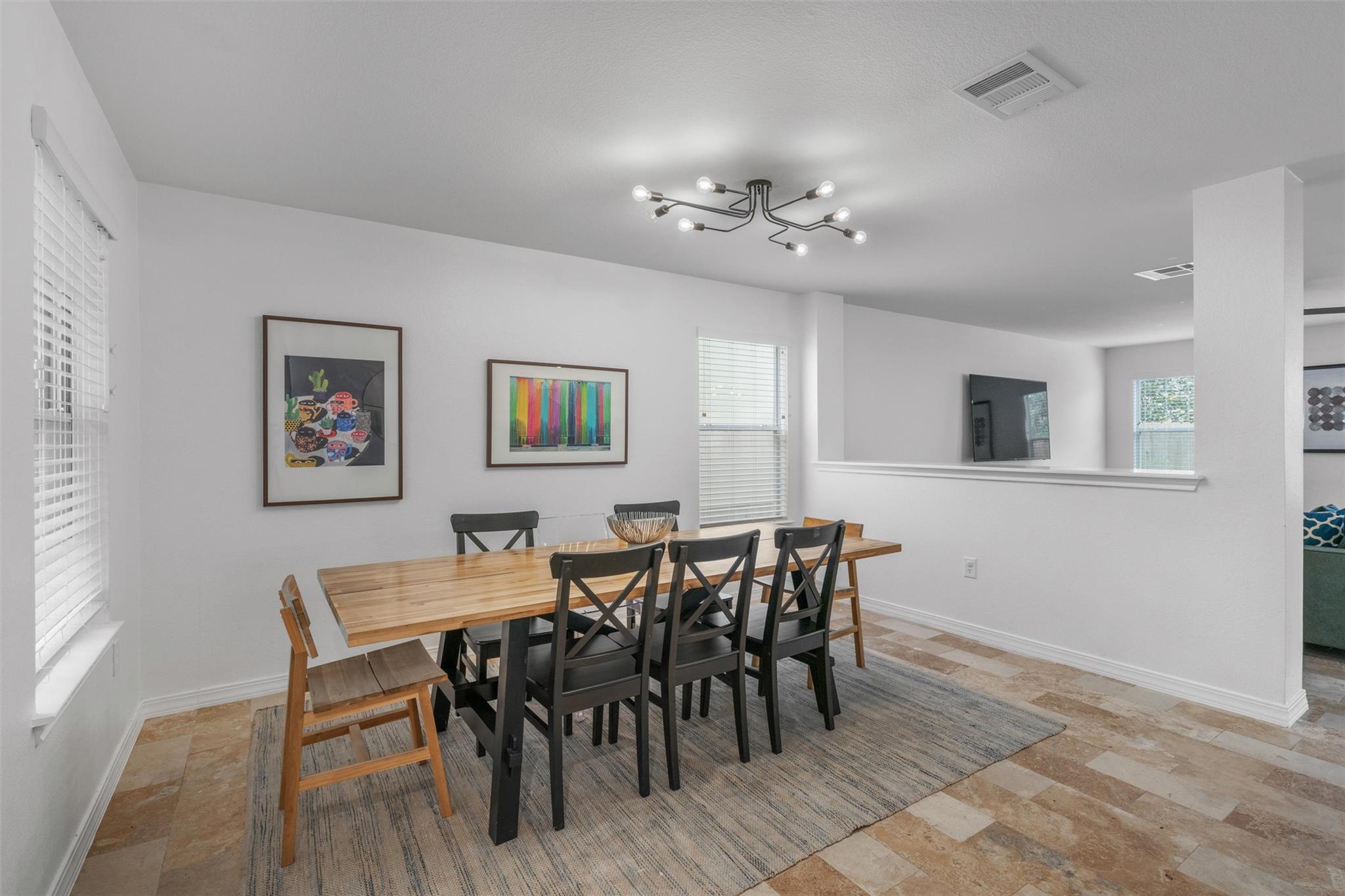 1509 Strickland Dr, Austin, TX 78748