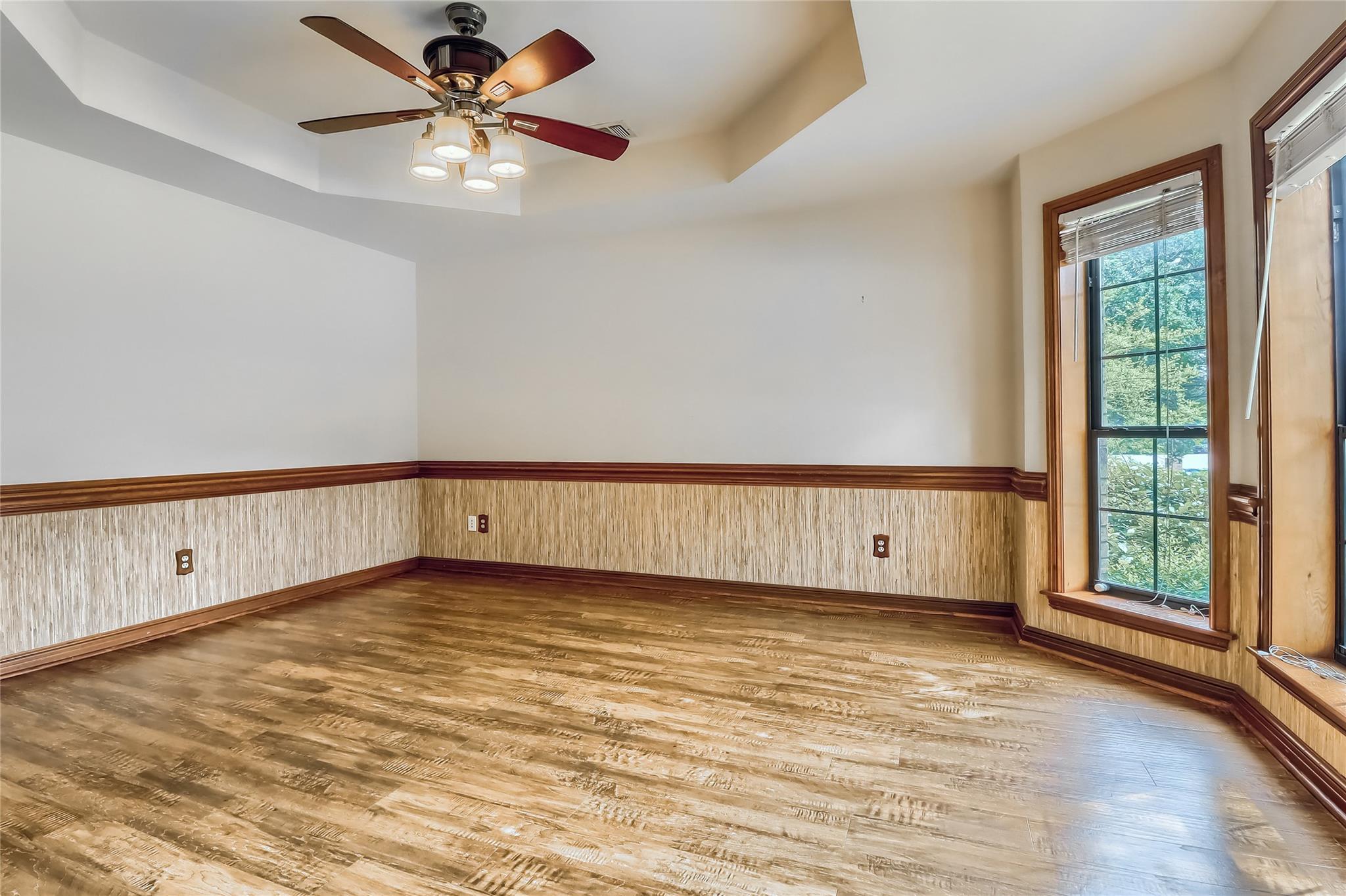 213 Hurst Creek Rd, Lakeway, TX 78734