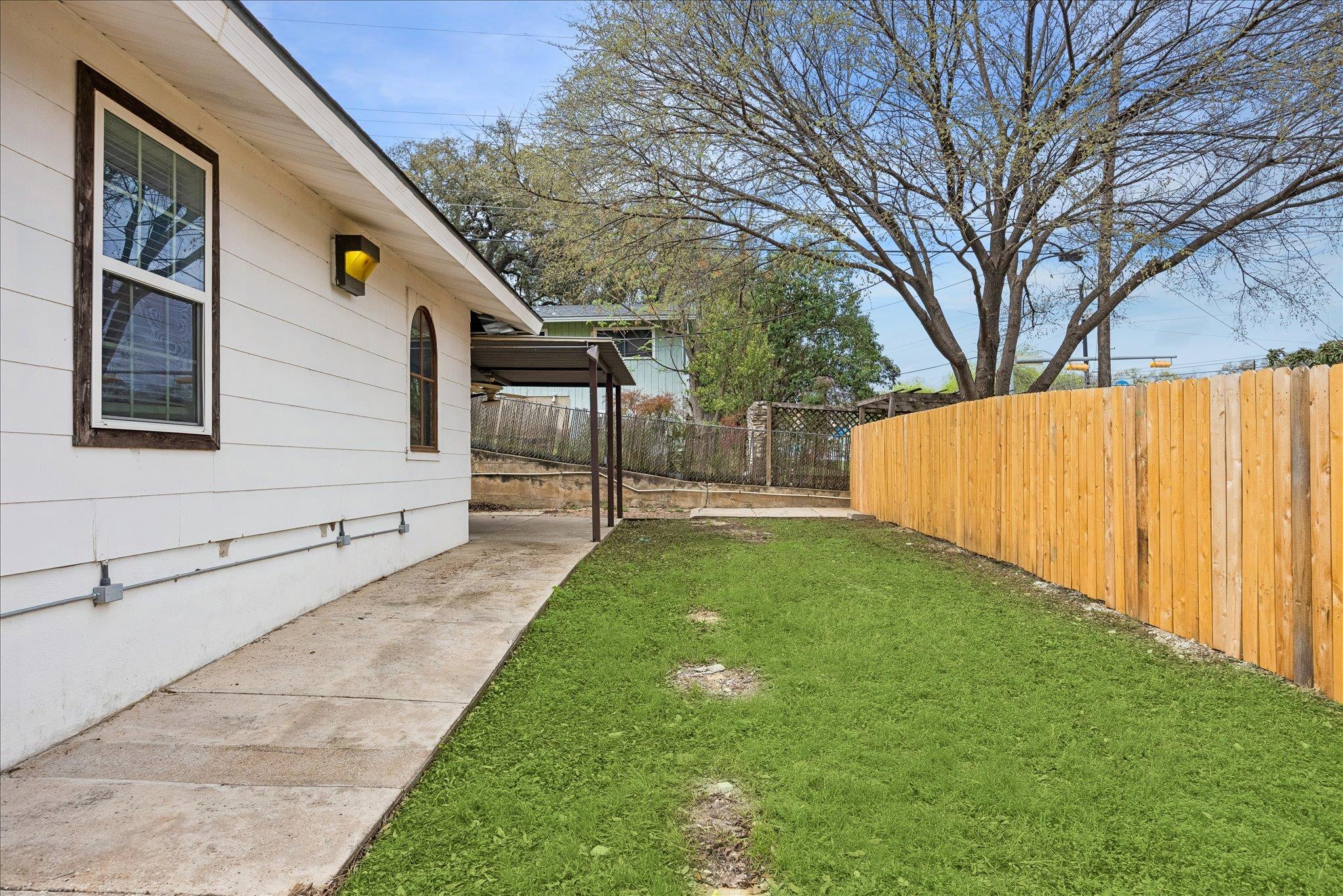 2403 Little John Ln, Austin, TX 78704