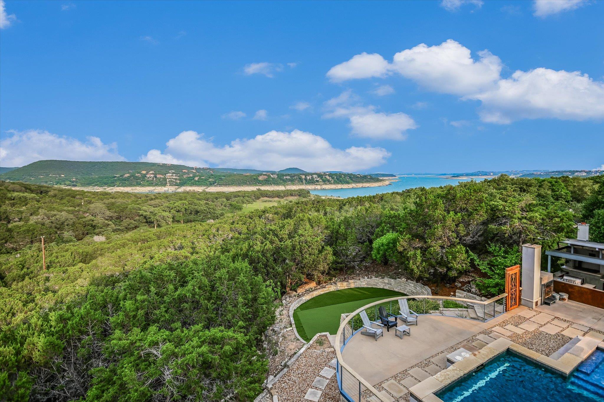 8207 Moon Rise Trl, Jonestown, TX 78645