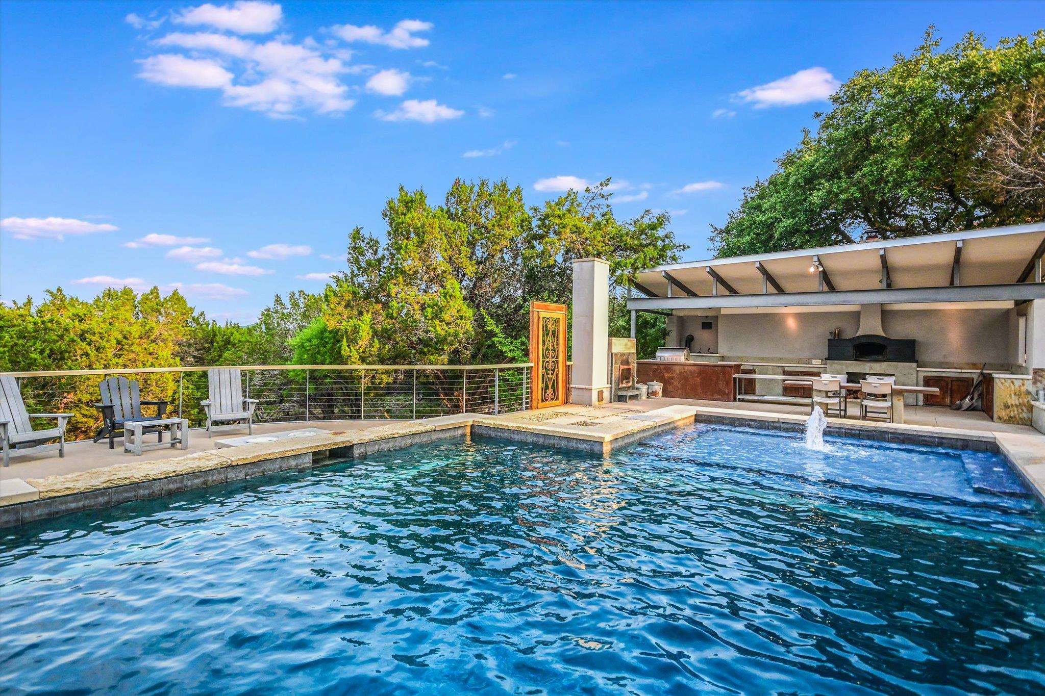 8207 Moon Rise Trl, Jonestown, TX 78645