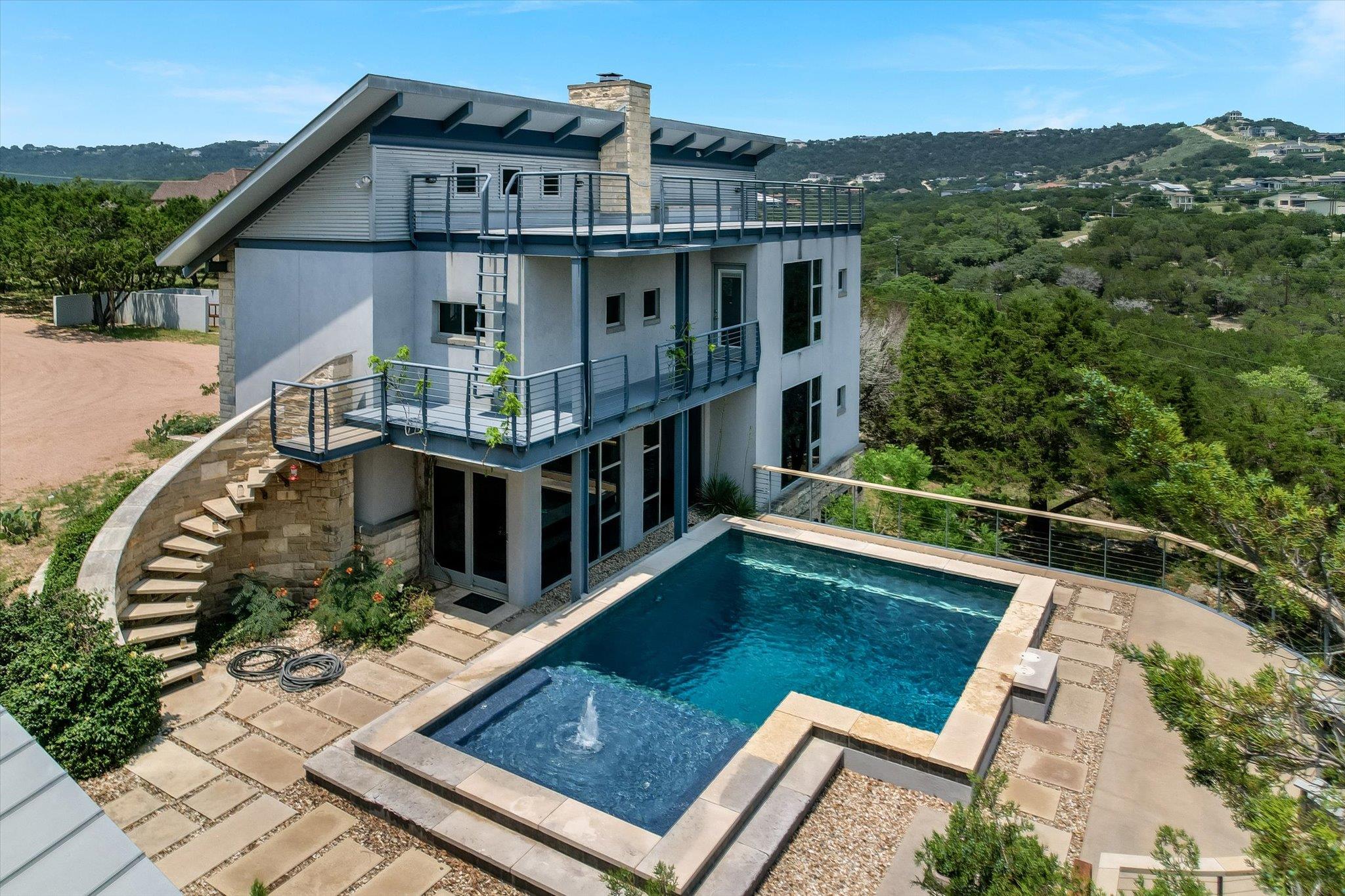 8207 Moon Rise Trl, Jonestown, TX 78645
